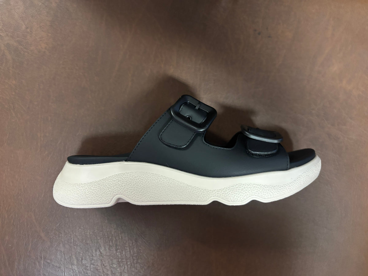 Suzy Lite Comfort Chunky Summer Slippers in Black - The Heels India