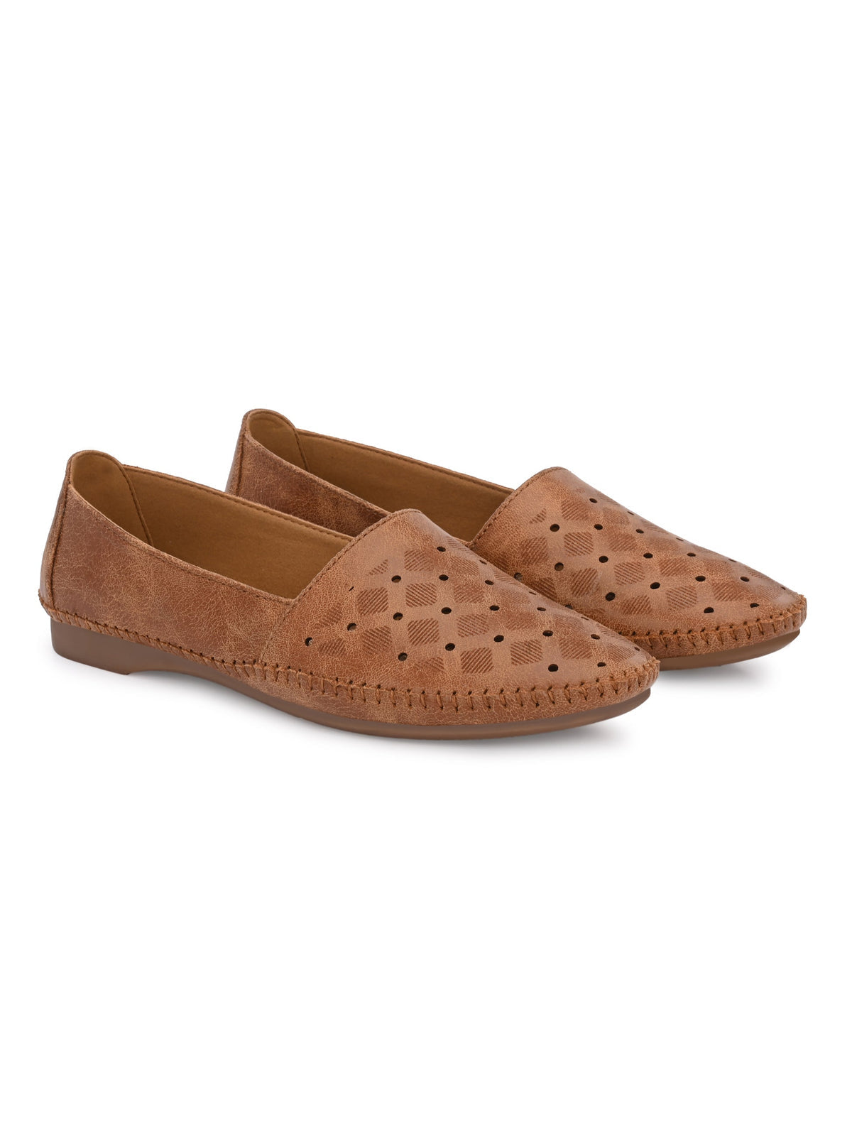 Estrella Perforated Cushioned Leather Ballerinas