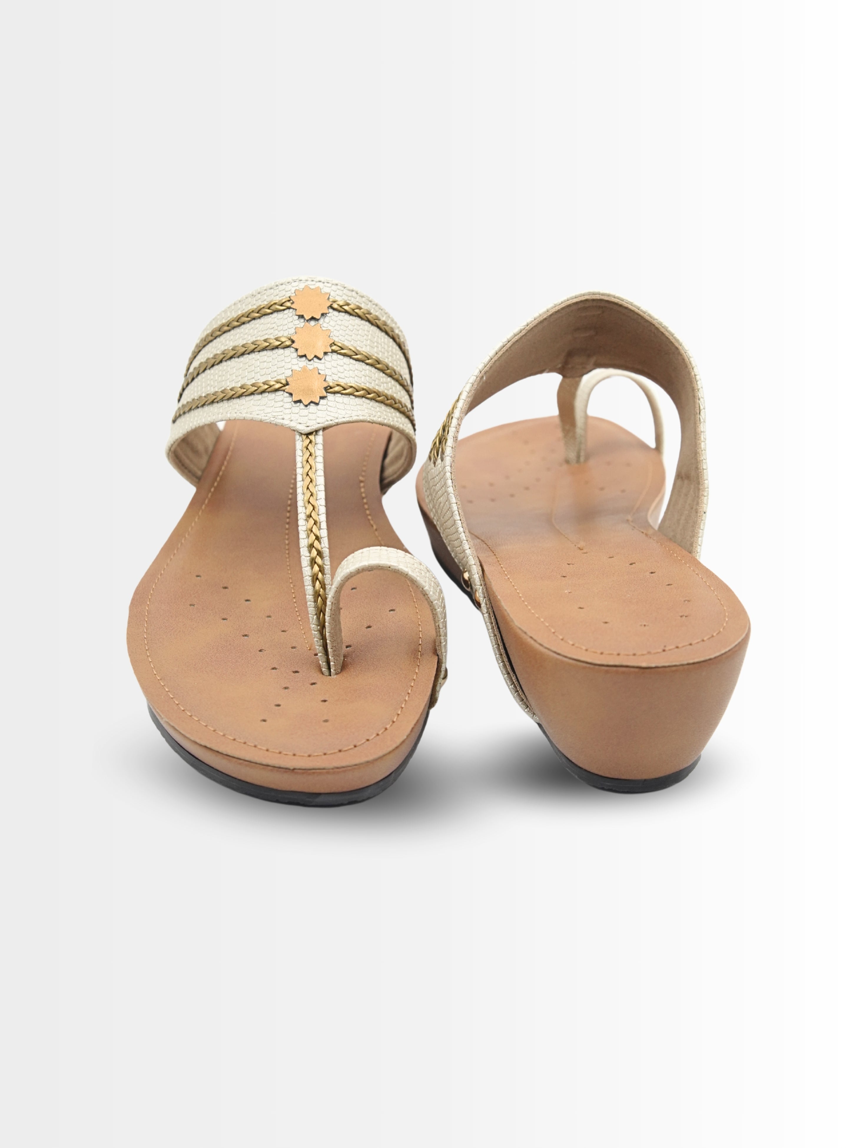 Lilith Cushion Kohlapuris