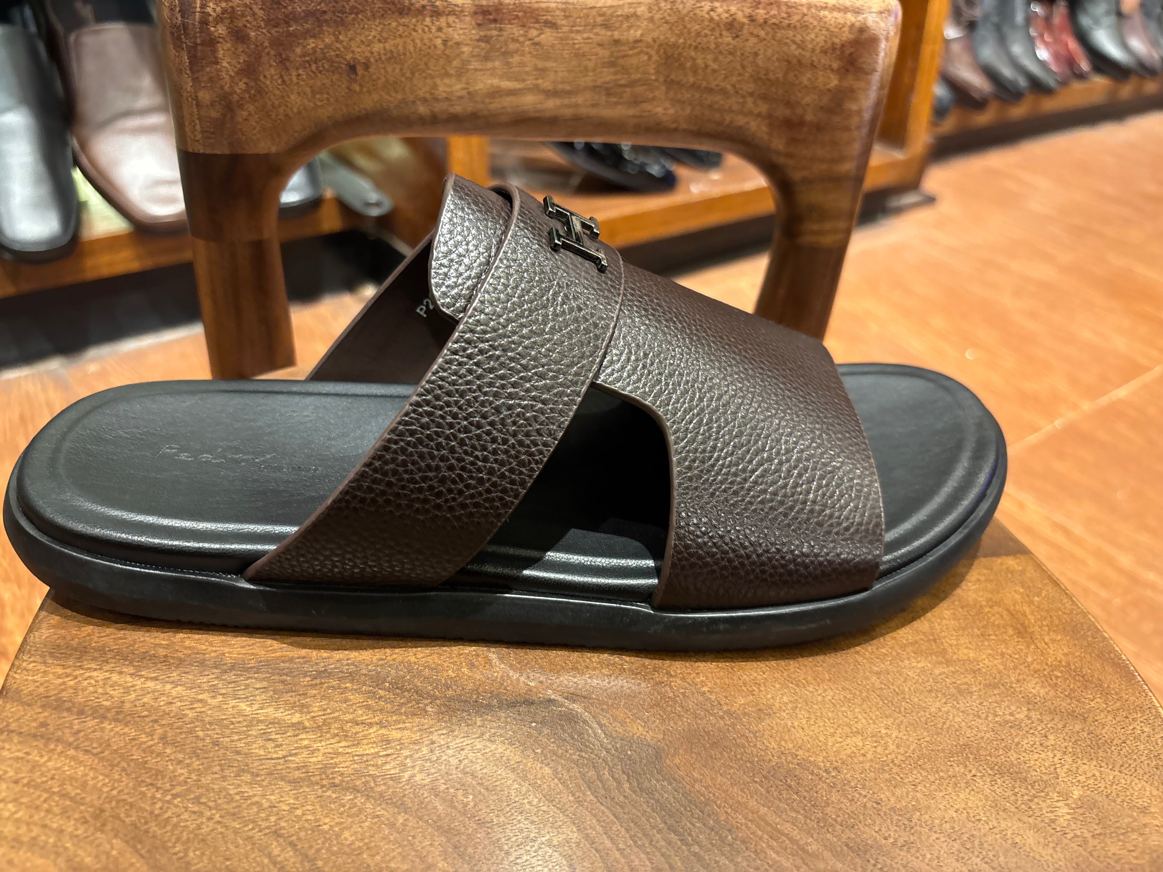Edward Premium Leather Sliders