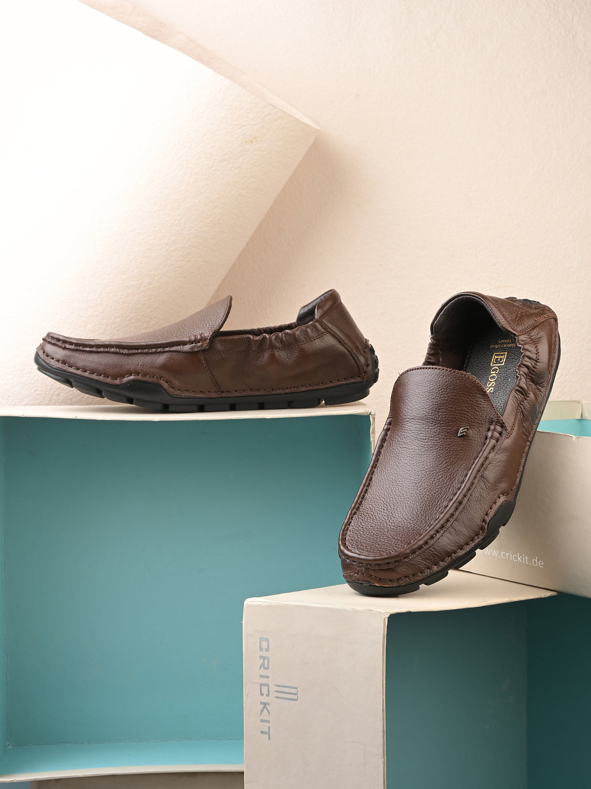 Clyde Leather Back Elastic Cushioned Loafers - The Heels India