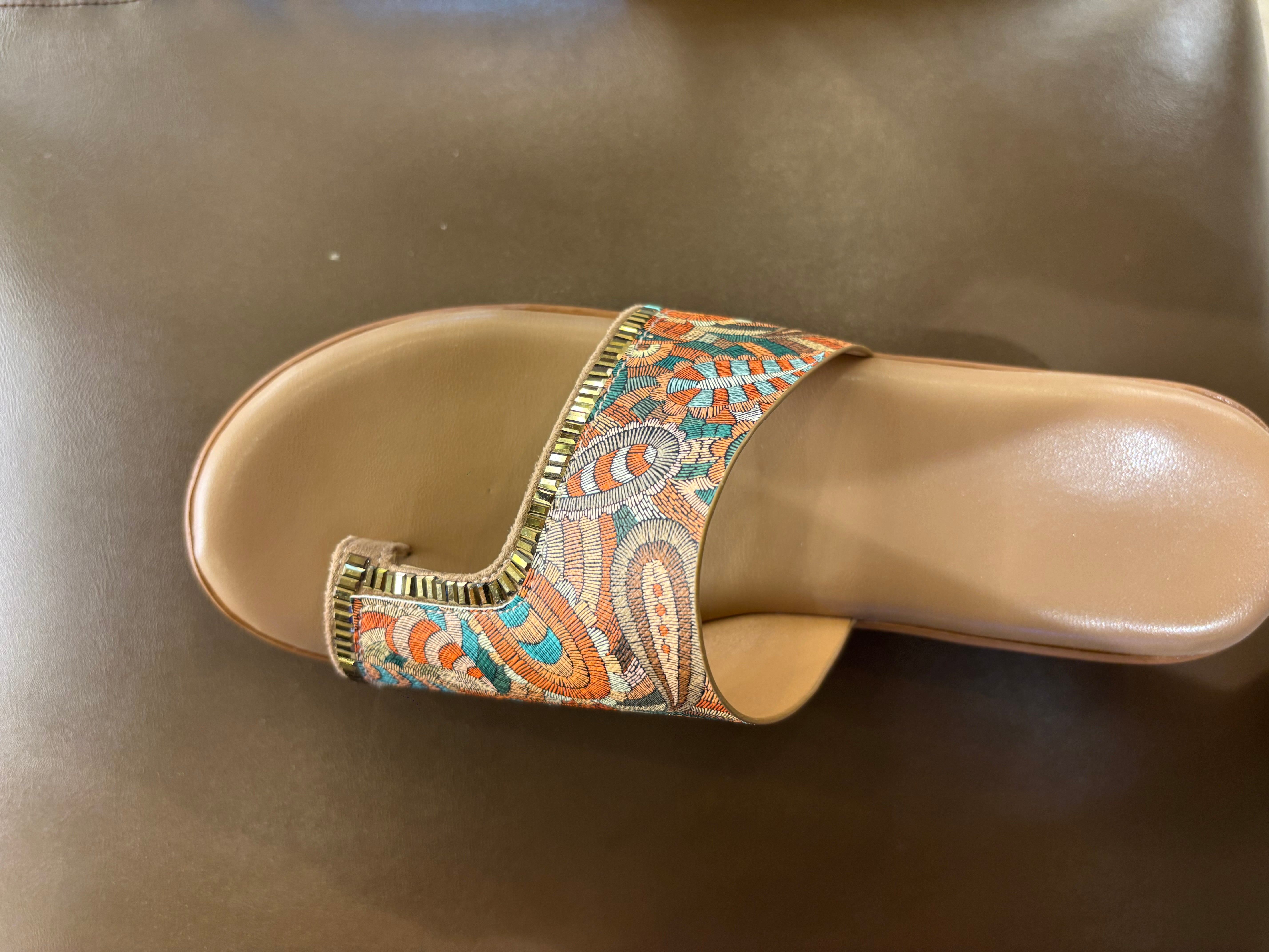 Becky Printed Thumb Wedges - The Heels India