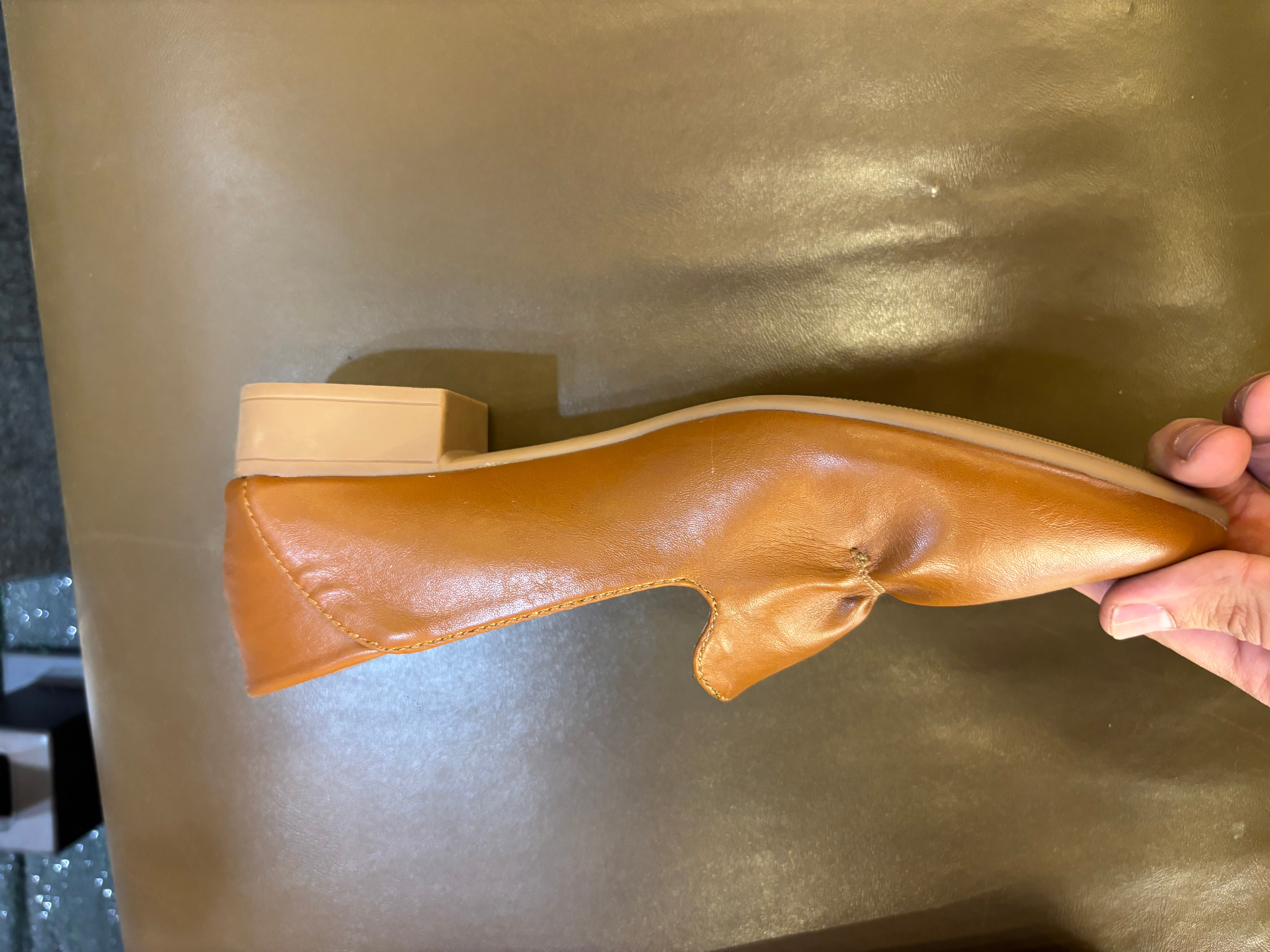 Lisbon Premium Leather Pointed Mid Heel Ballerinas