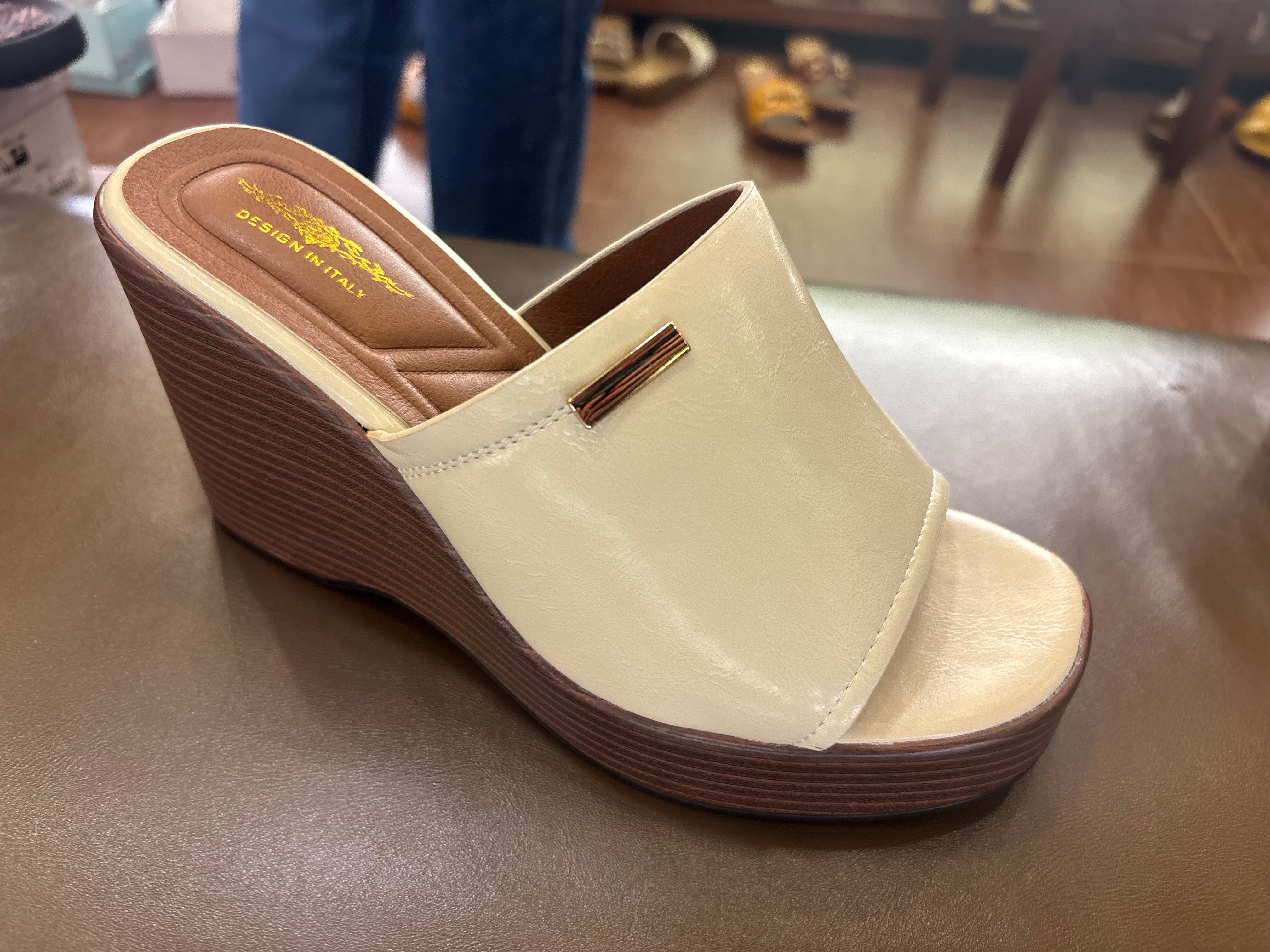 Berlin Platform Peep Toe Wedge Heels