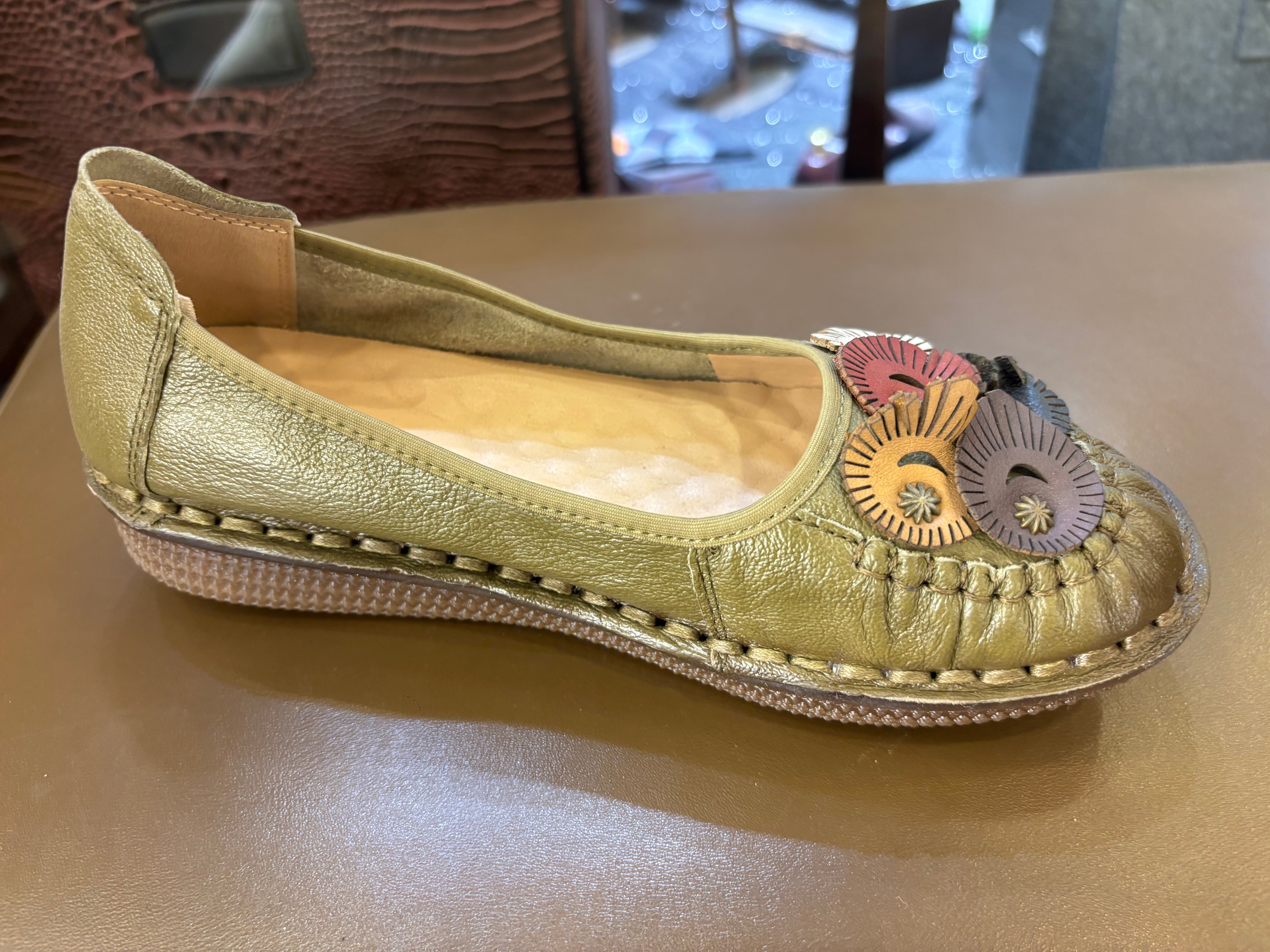 Teressa Premium Leather Comfort Flower Ballerinas