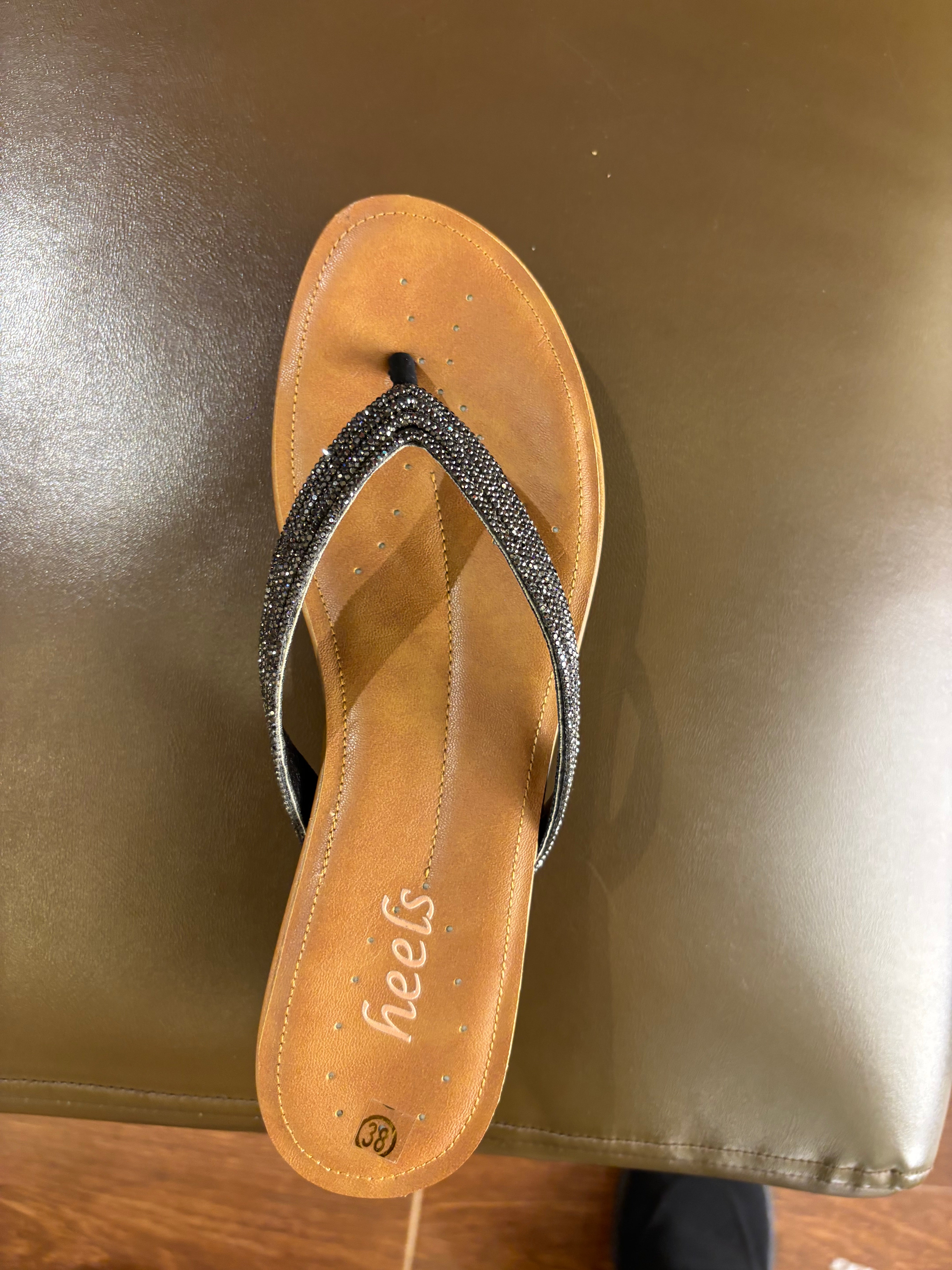 Mila Cushioned Bling V Strap Wedge Slippers