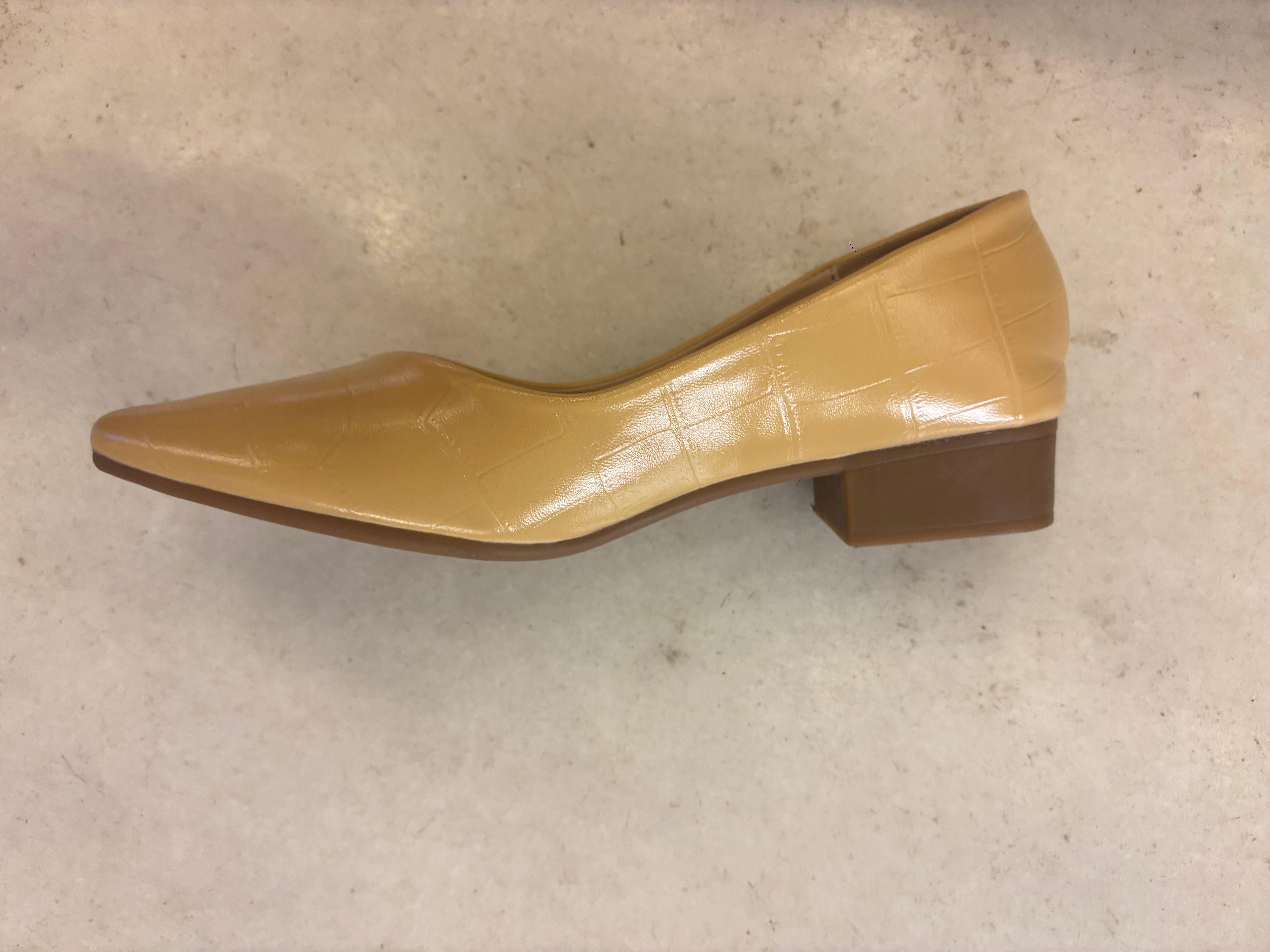 Chloe Croco Pointed Mid Heel Ballerinas