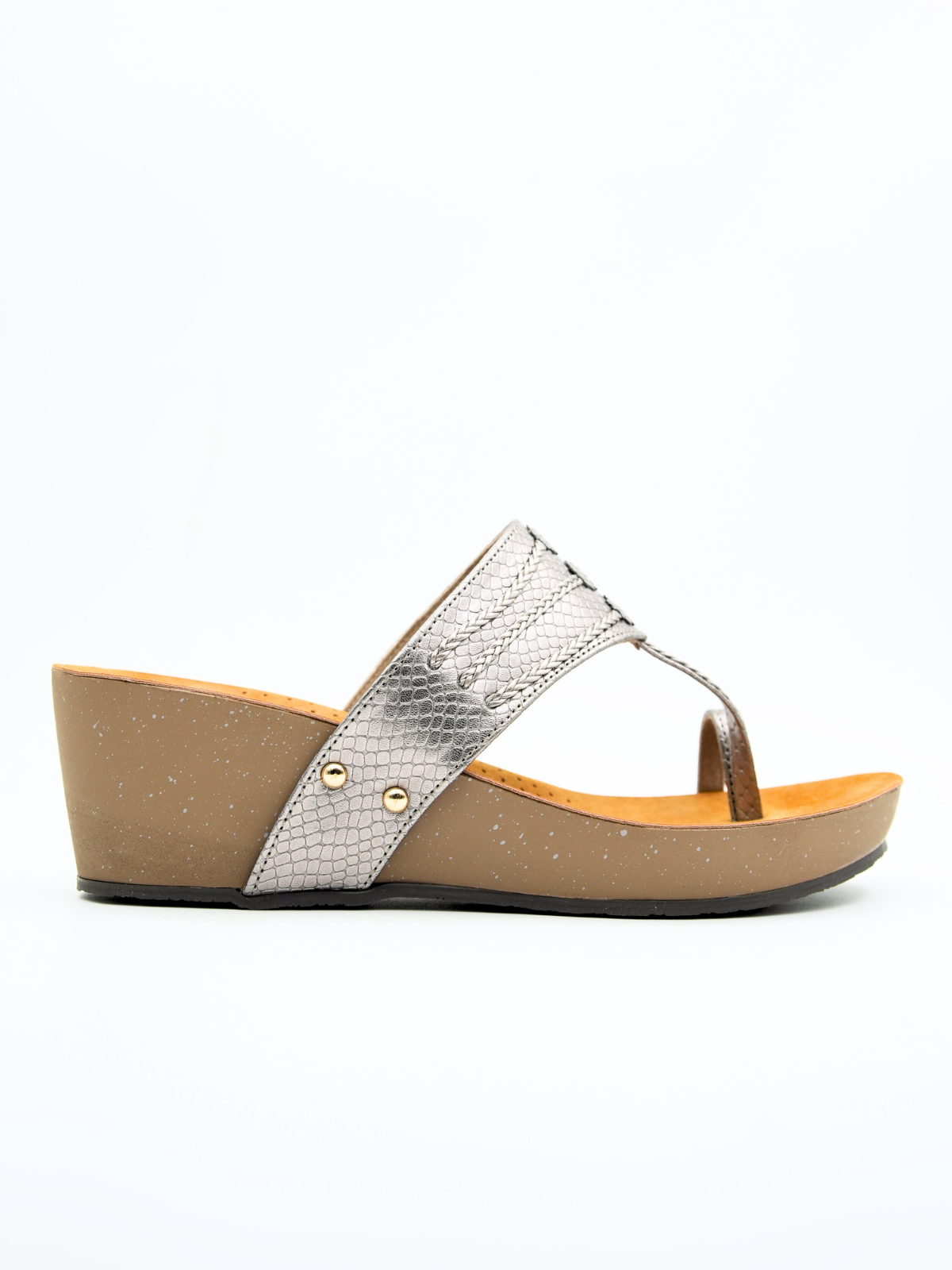 Zehra Wedge Heel Kohlapuris