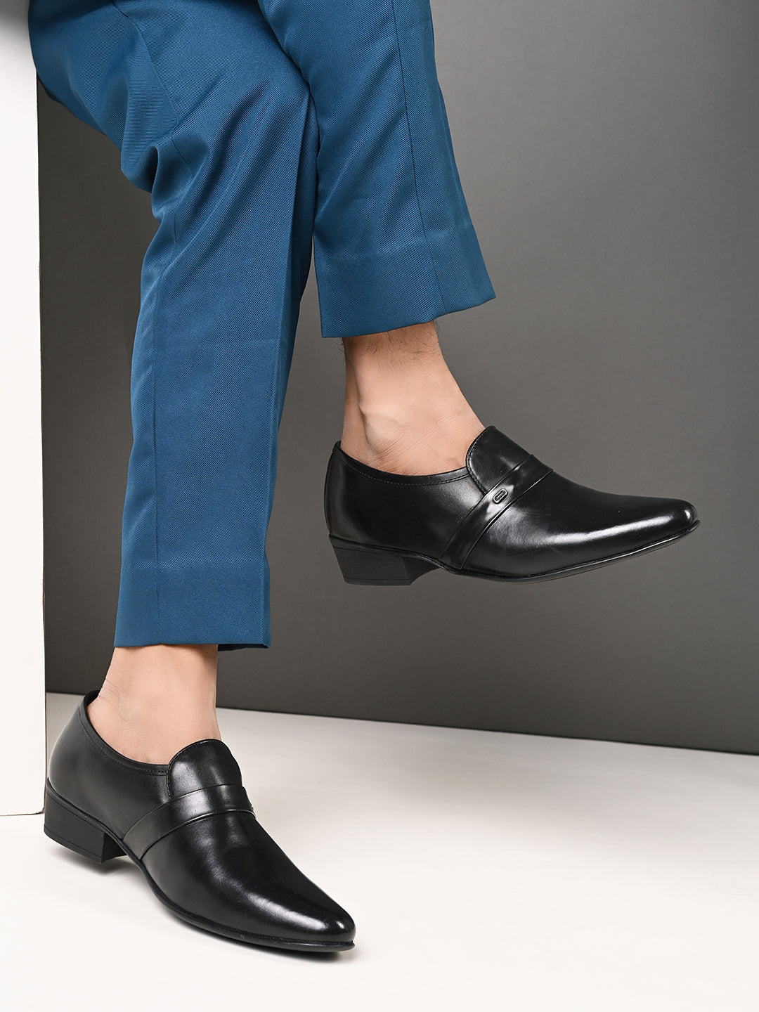 Benjamin Cuban Heel Black Leather Mocassins - The Heels India