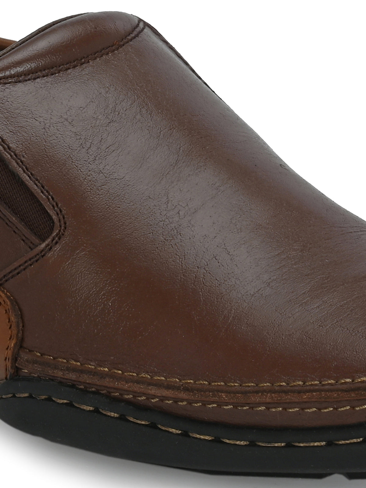 Warren Leather Broad Fit Casual Loafers