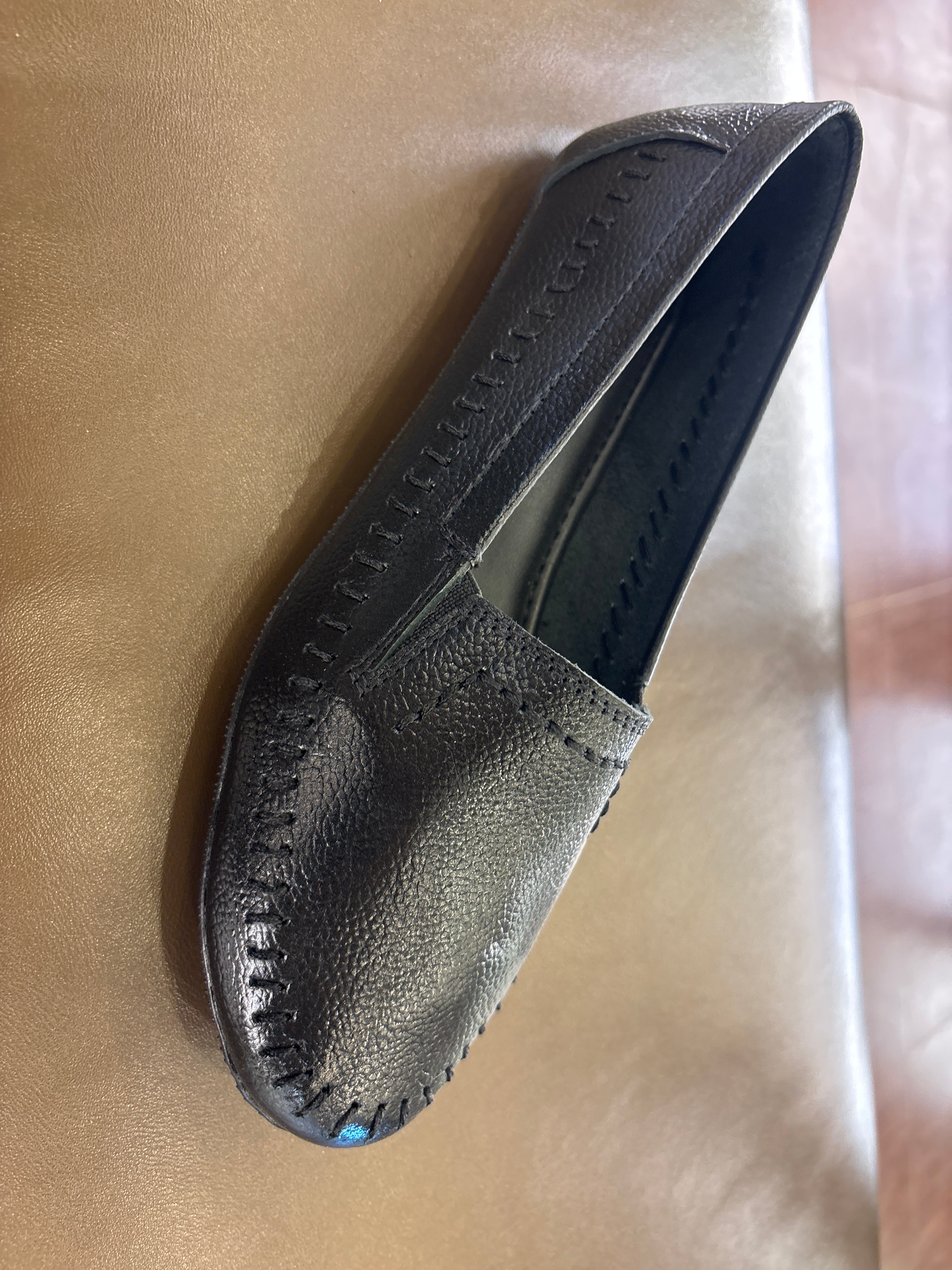 Lizzy Leather Classic Ballerinas - The Heels India