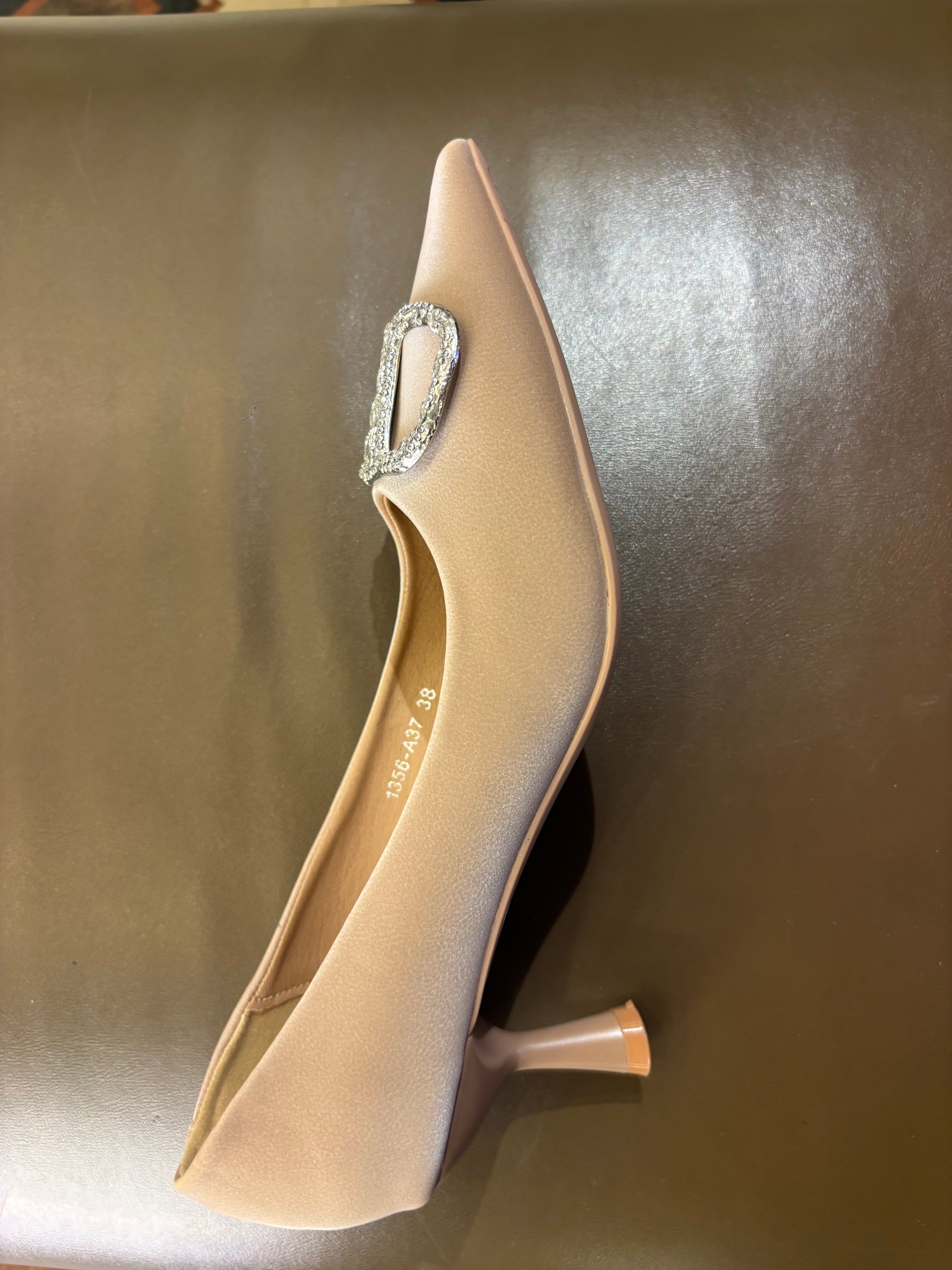 Hellen Premium Pointed Kitten Heel Stilettos
