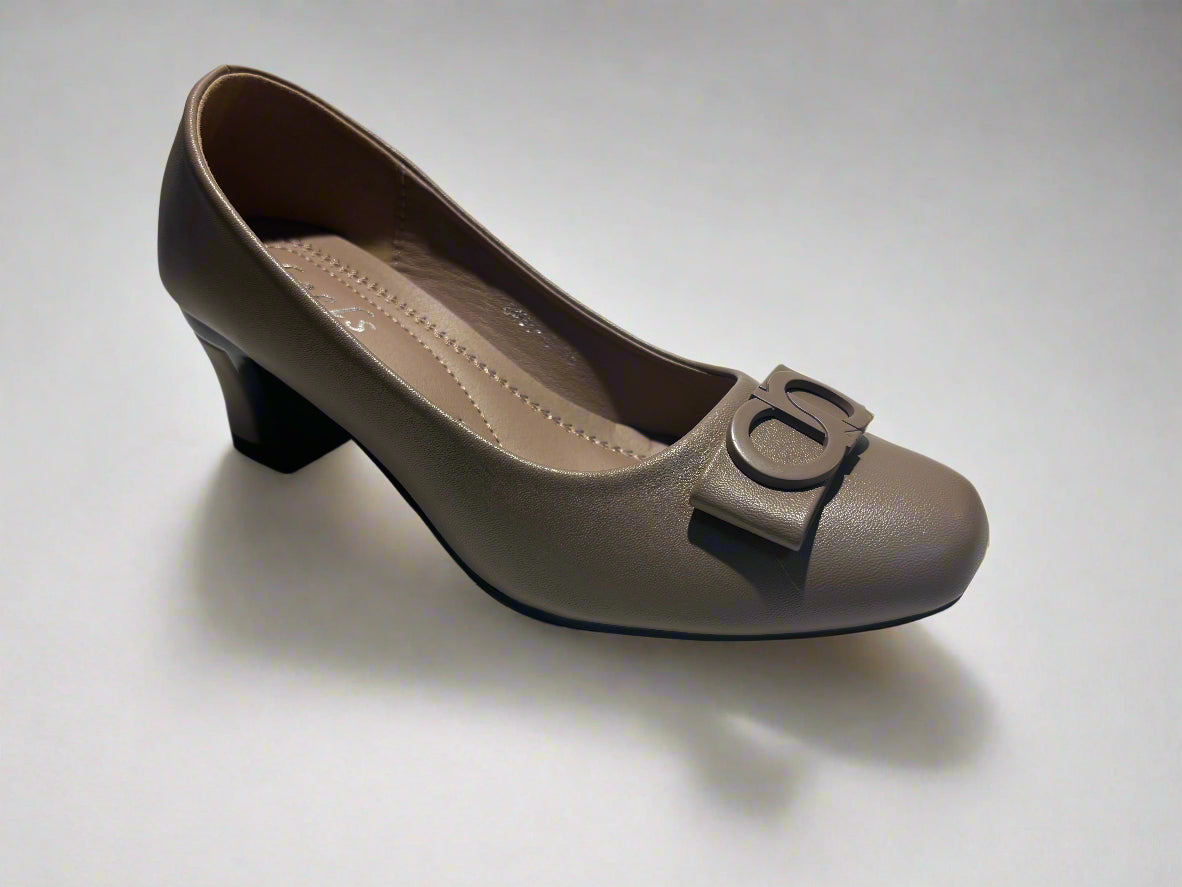 Rizza Bow Block Heels