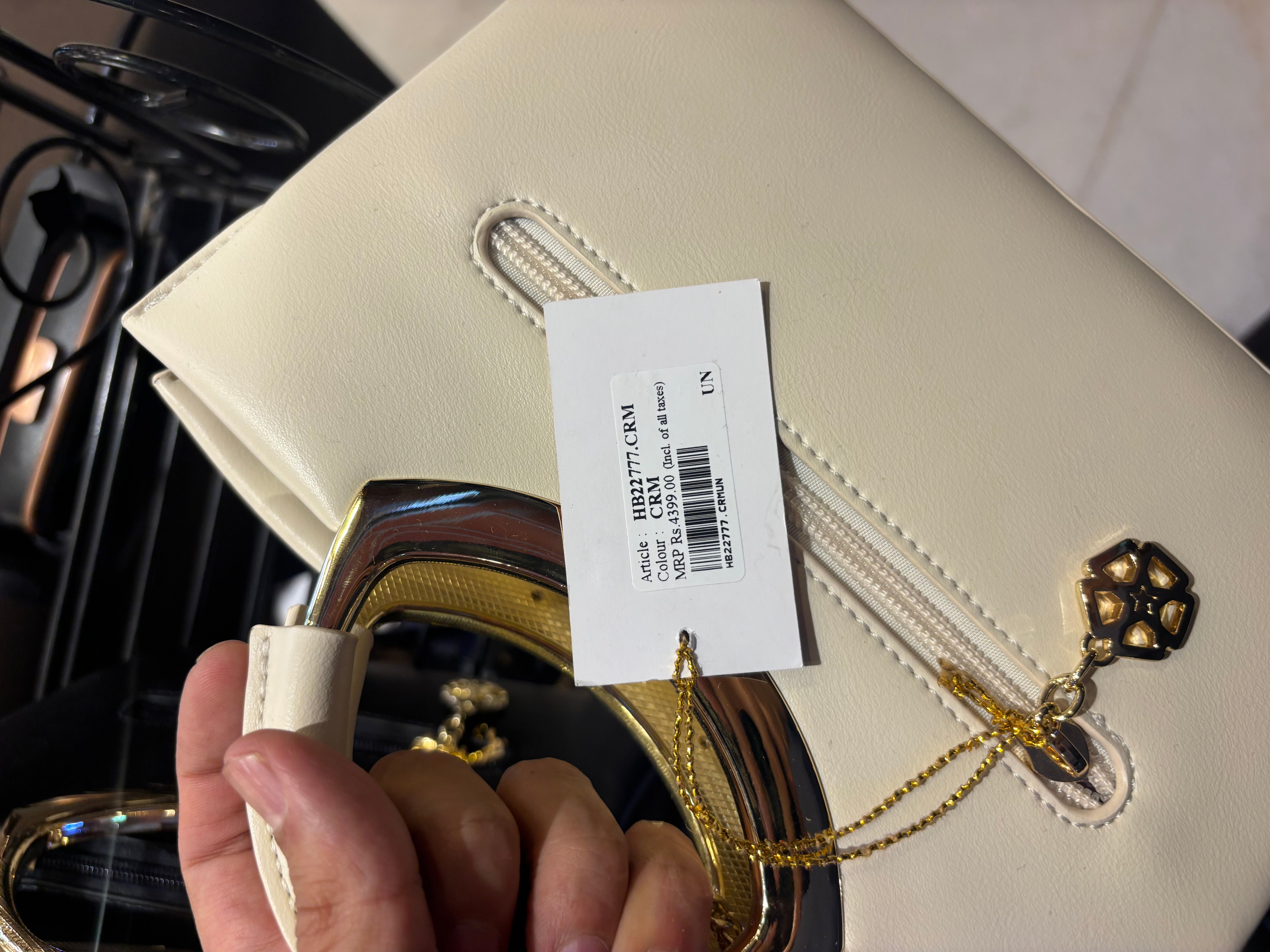 Zara Short Handle Premium Vegan Handbags