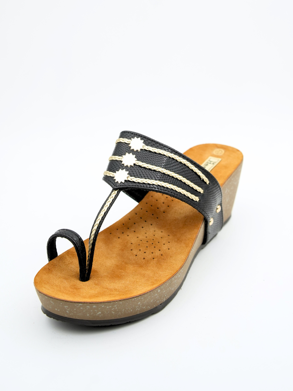 Zehra Wedge Heel Kohlapuris
