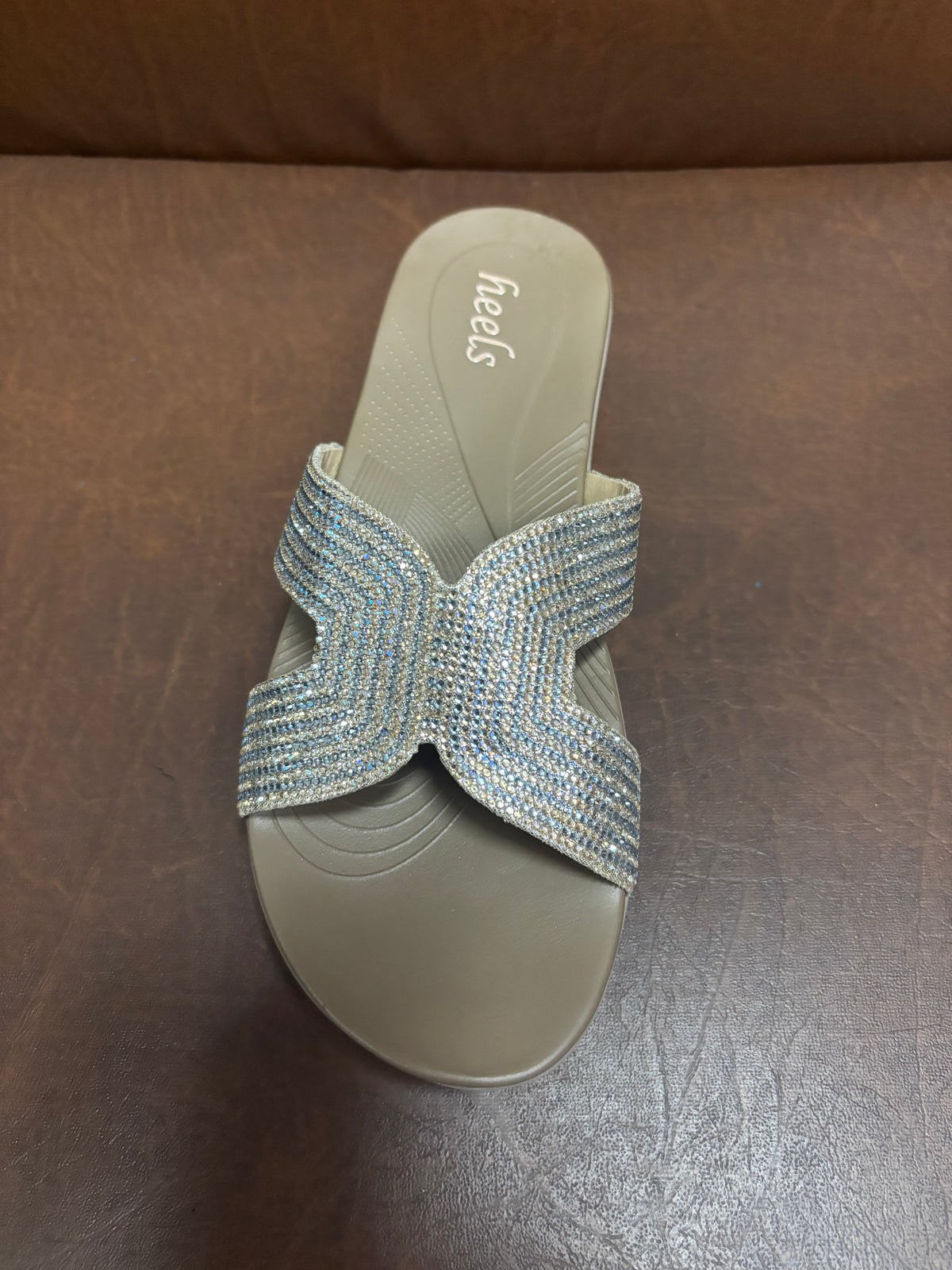 Dakota Cushioned Bling Slippers