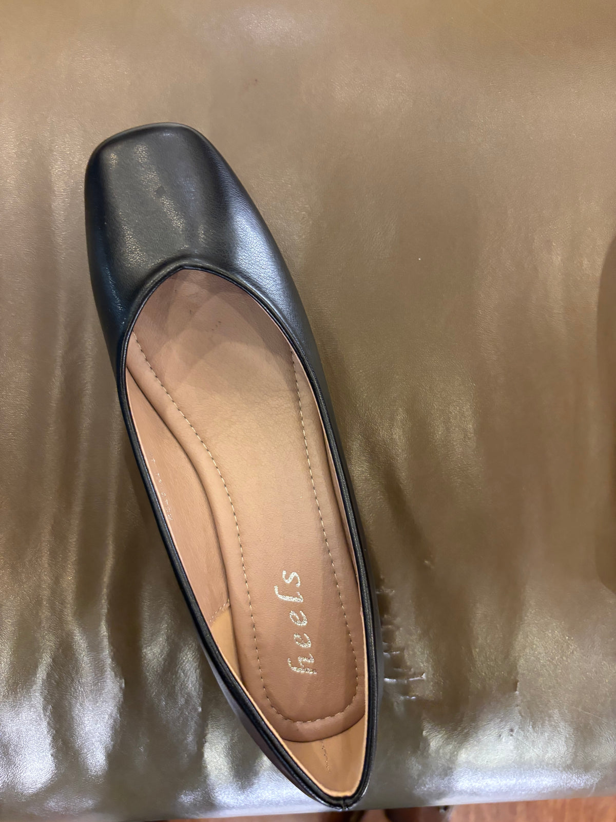 Chloe 2.0 Plain Mid Heel Ballerinas in Black - The Heels India