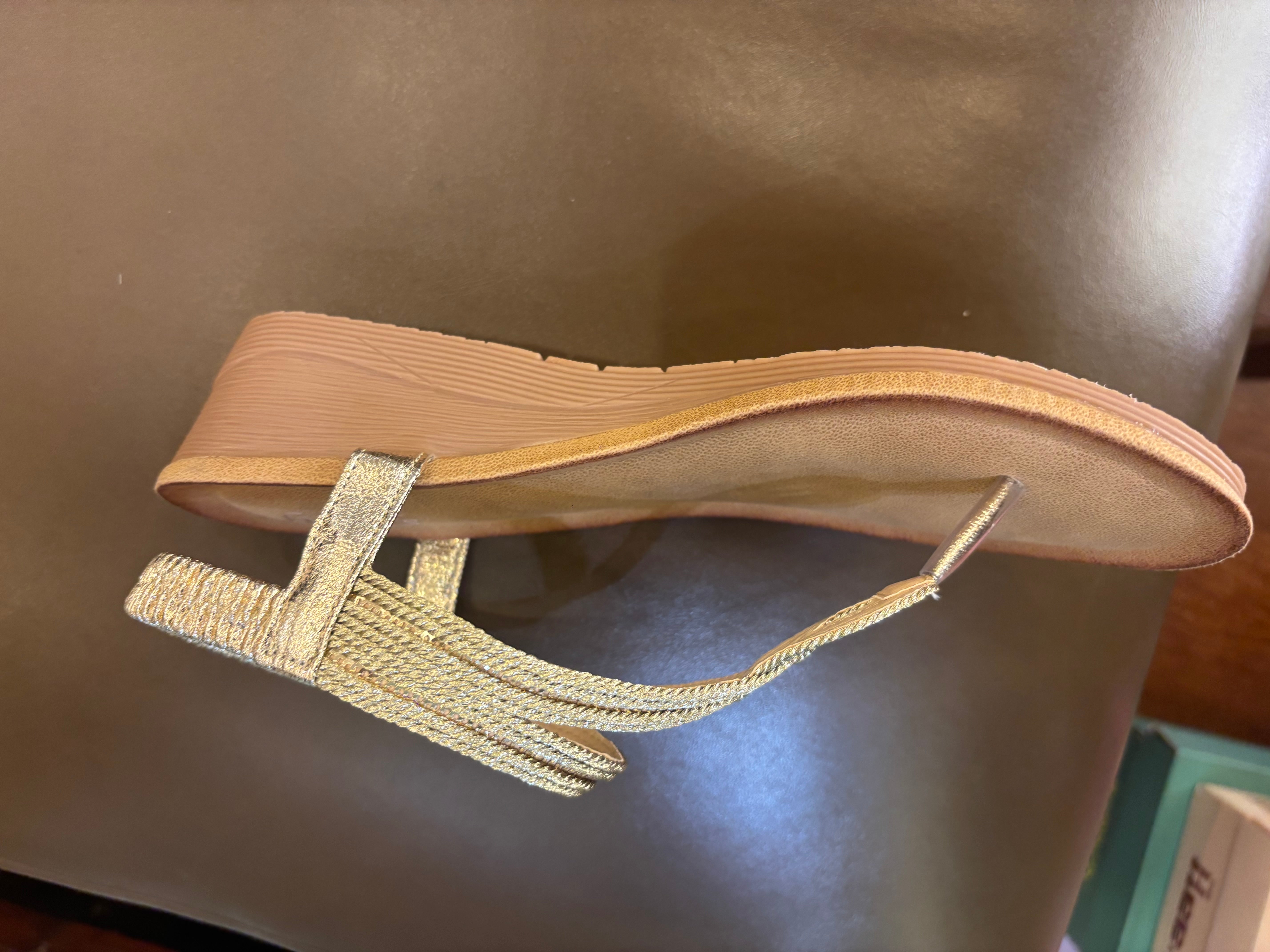 Cindy Wedge Back Elastic Crochet Sandals
