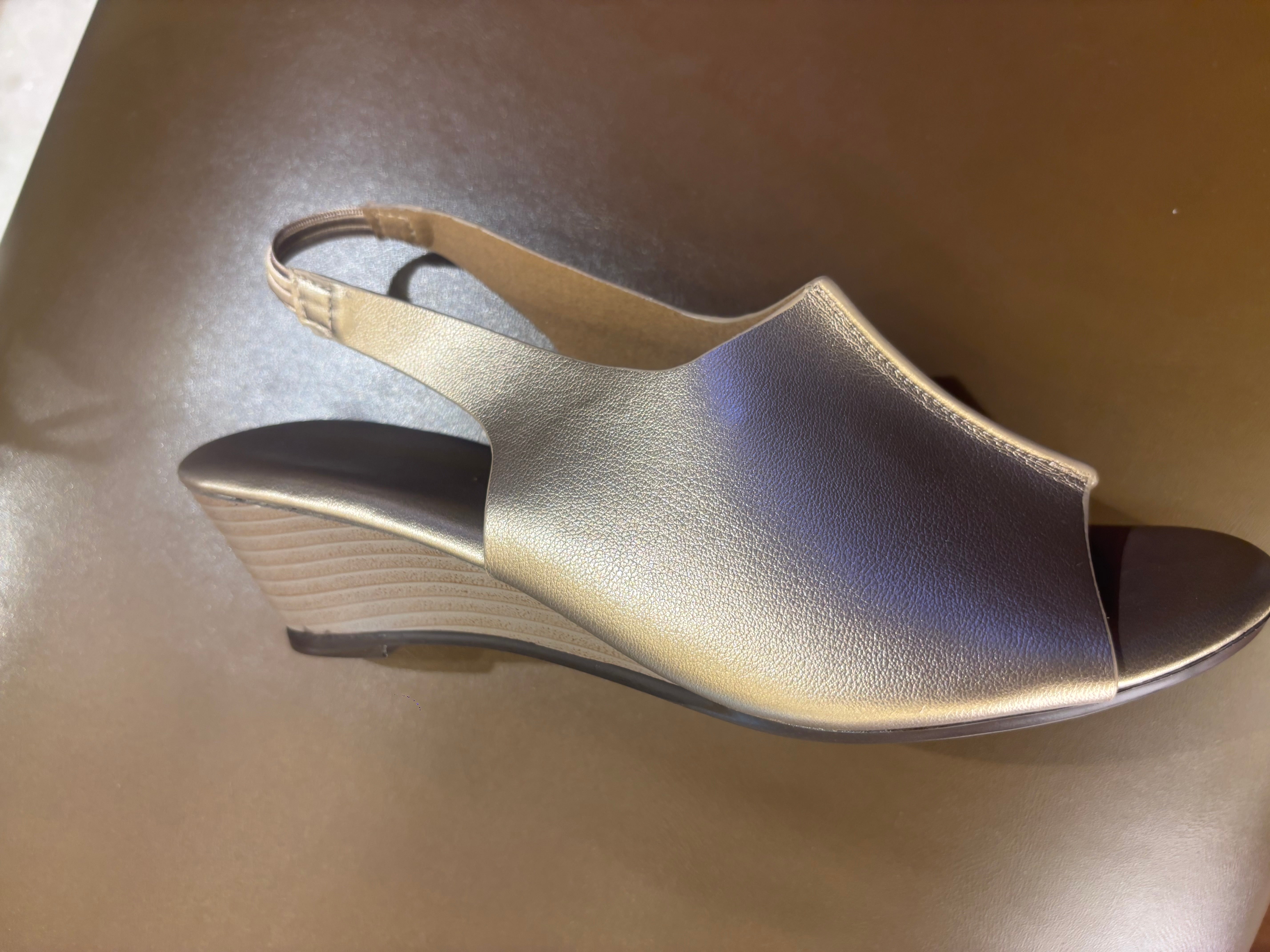 Meridian Back Elastic Peep Toe Wedge Heels