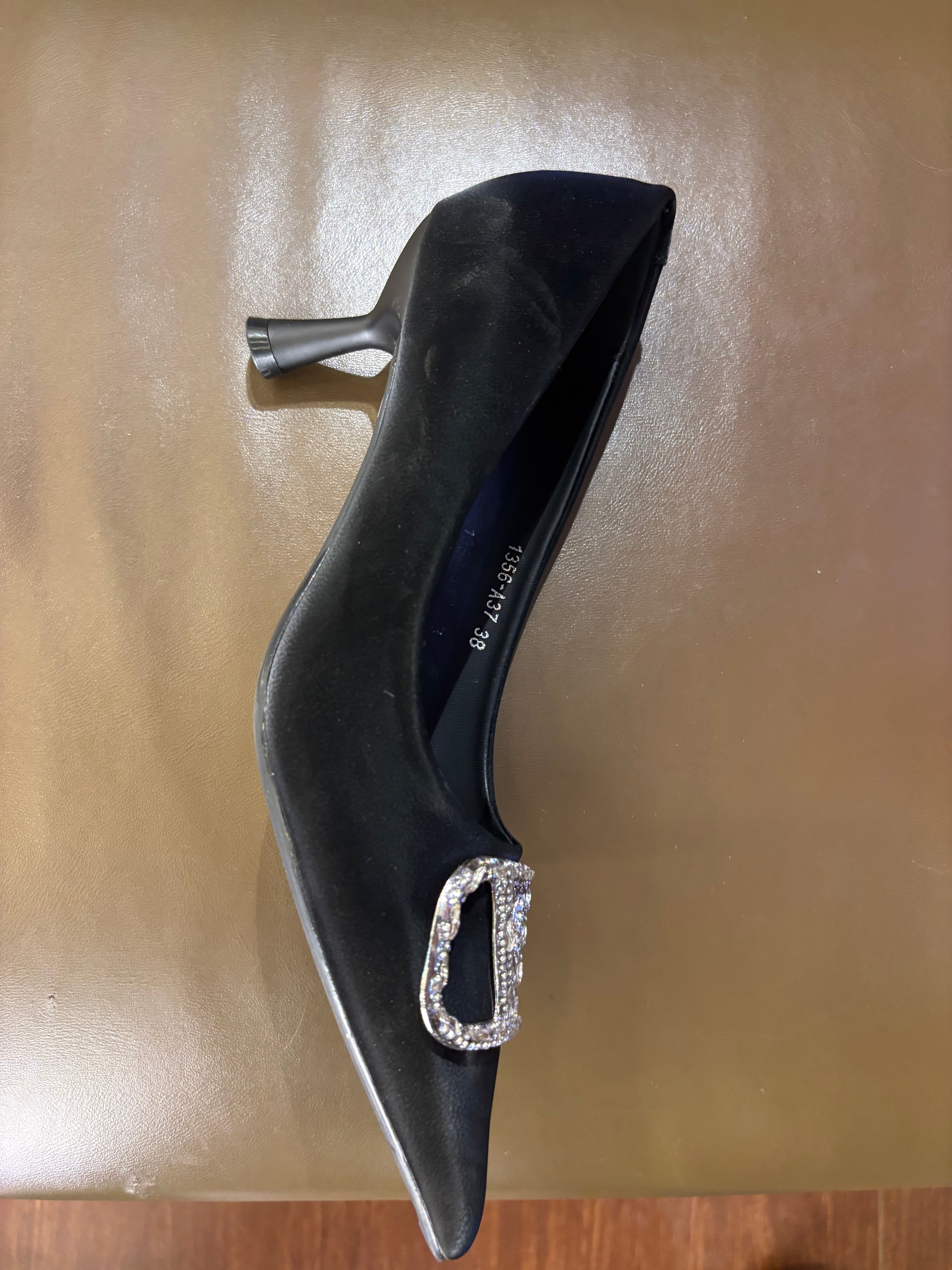 Hellen Premium Pointed Kitten Heel Stilettos