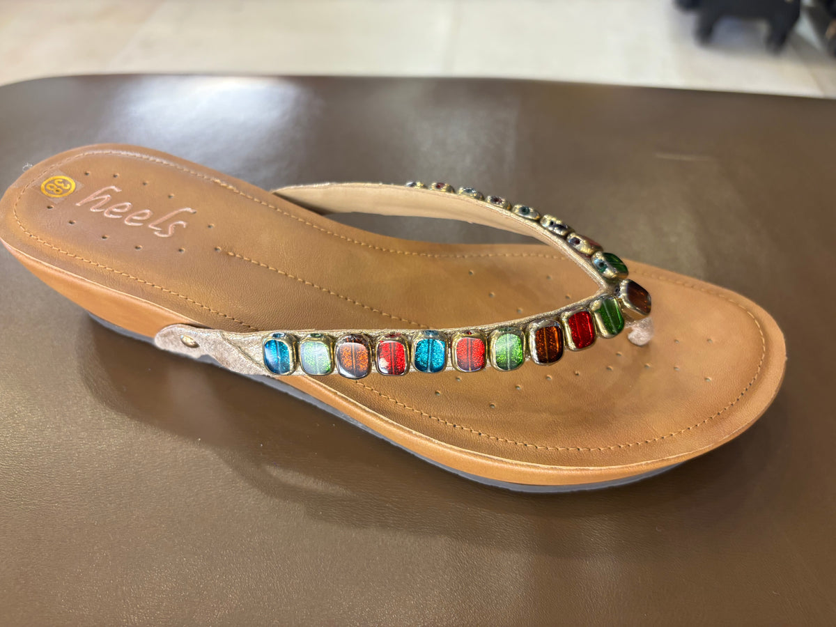 Julia Cushioned Beads V Strap Wedge Slippers