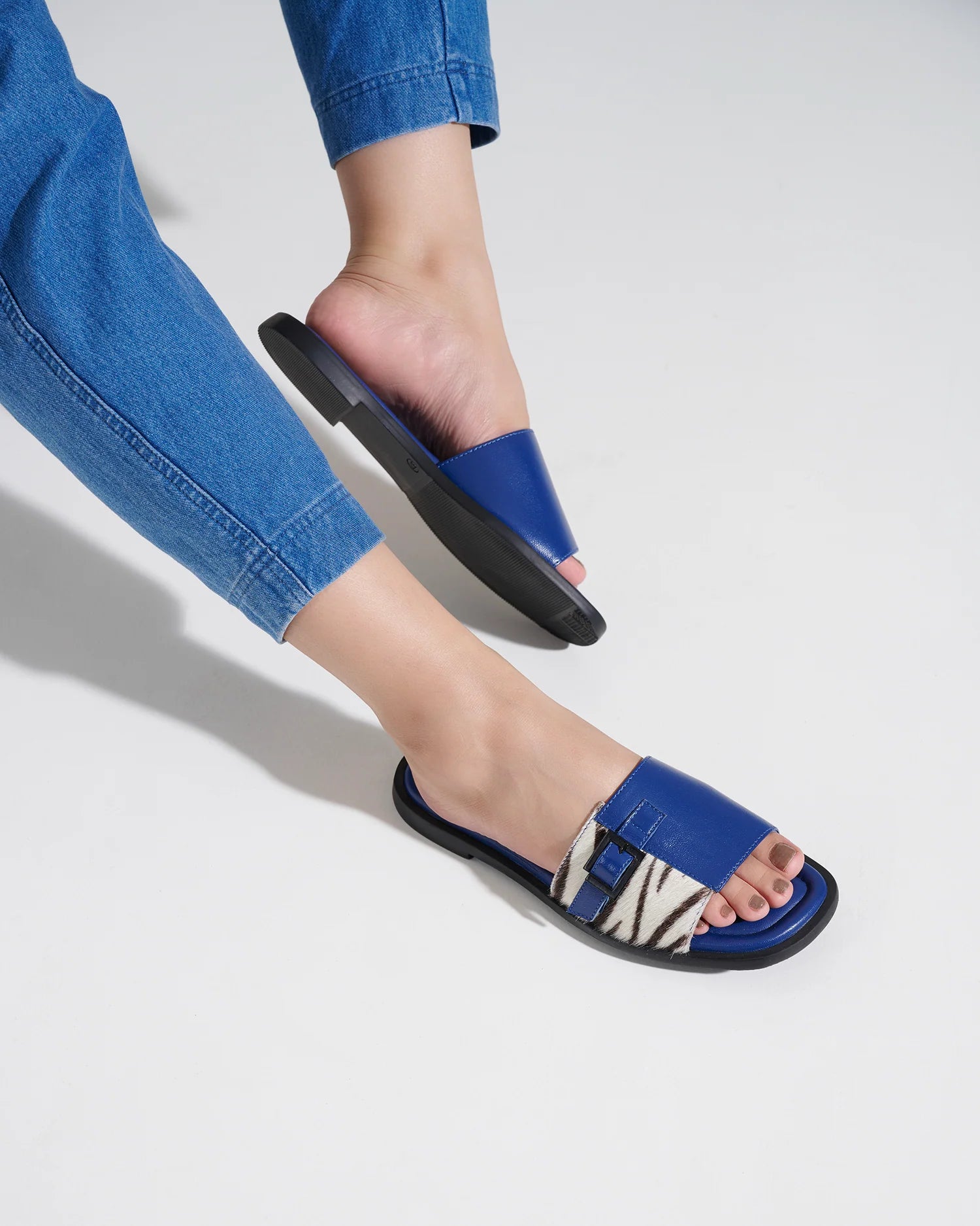 MIA Premium Leather Cushioned Flat Summer Buckled Sliders - The Heels India