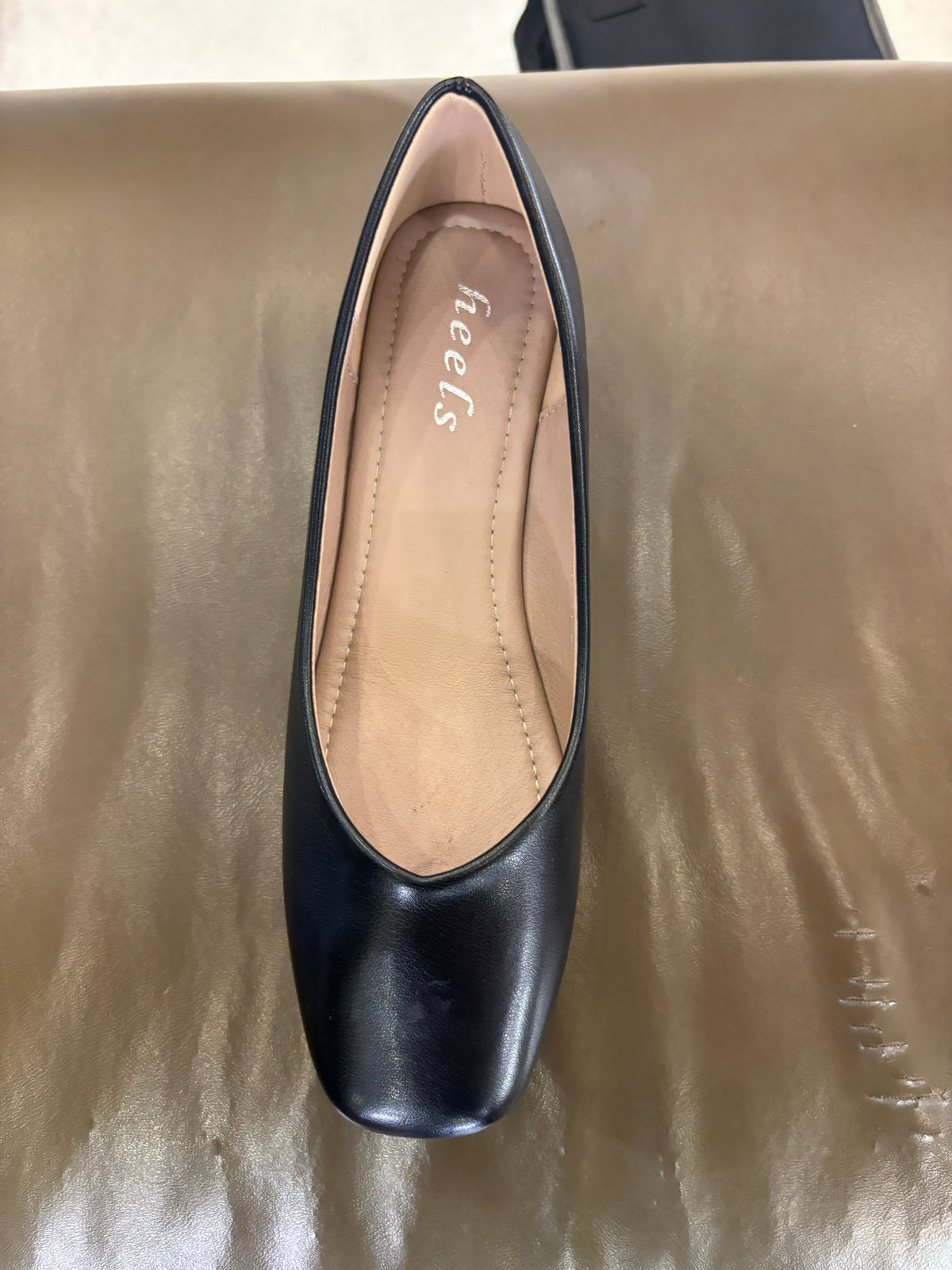 Chloe 2.0 Plain Mid Heel Ballerinas in Black - The Heels India