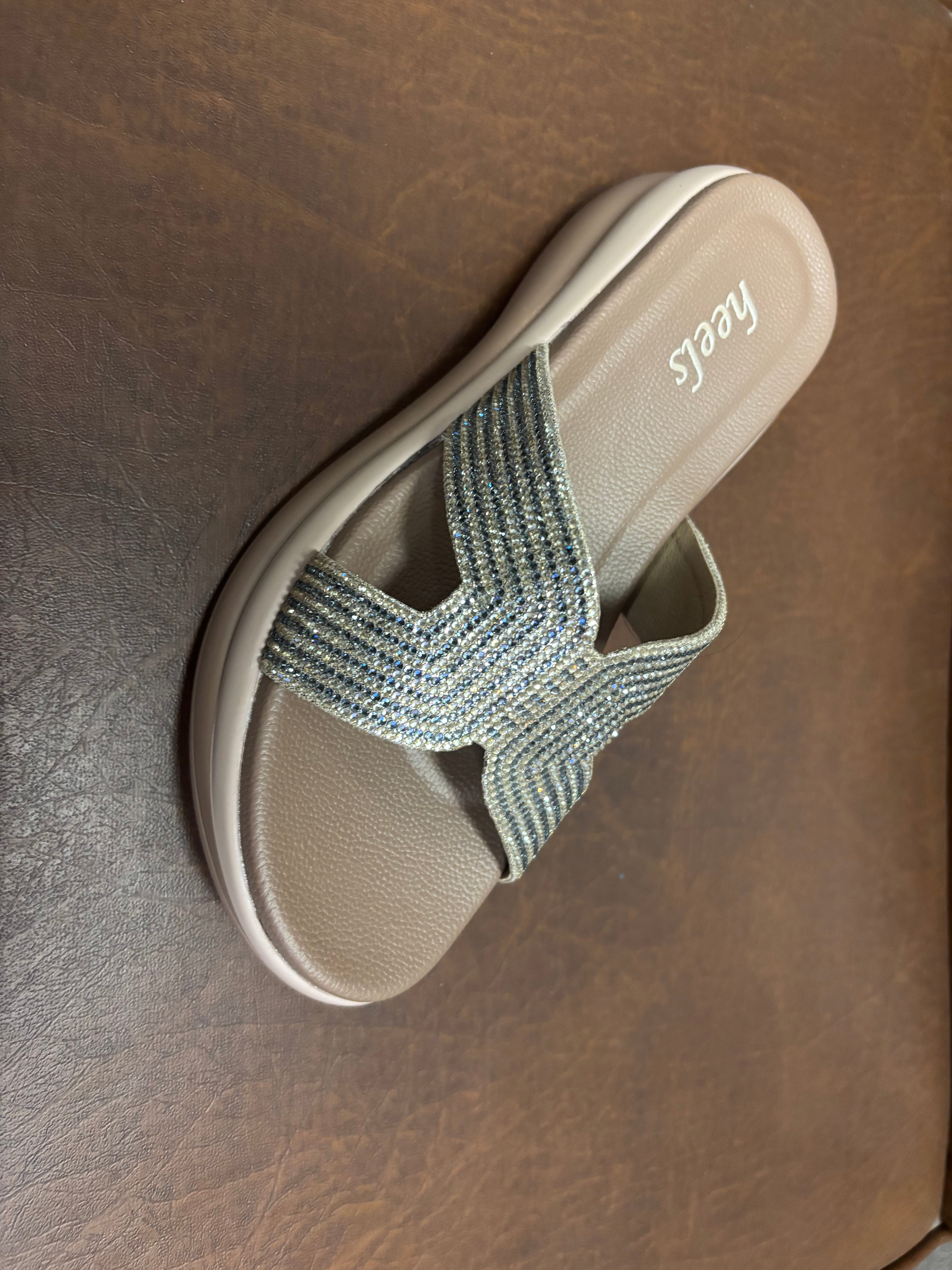 Dakota 2.0 Cushioned Chunky Bling Slippers
