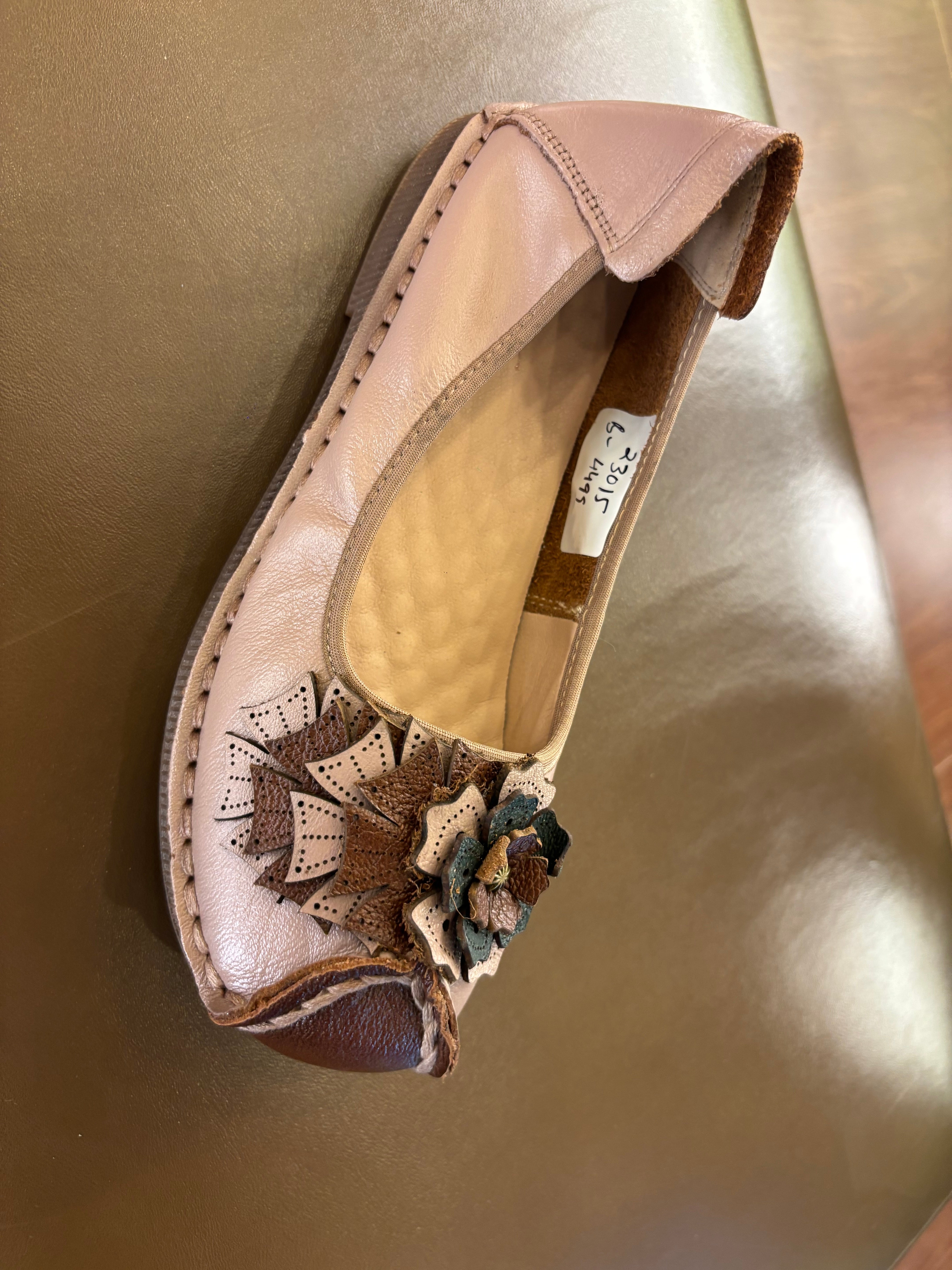 Flora 5.0 Premium Leather Cushioned Ballerinas