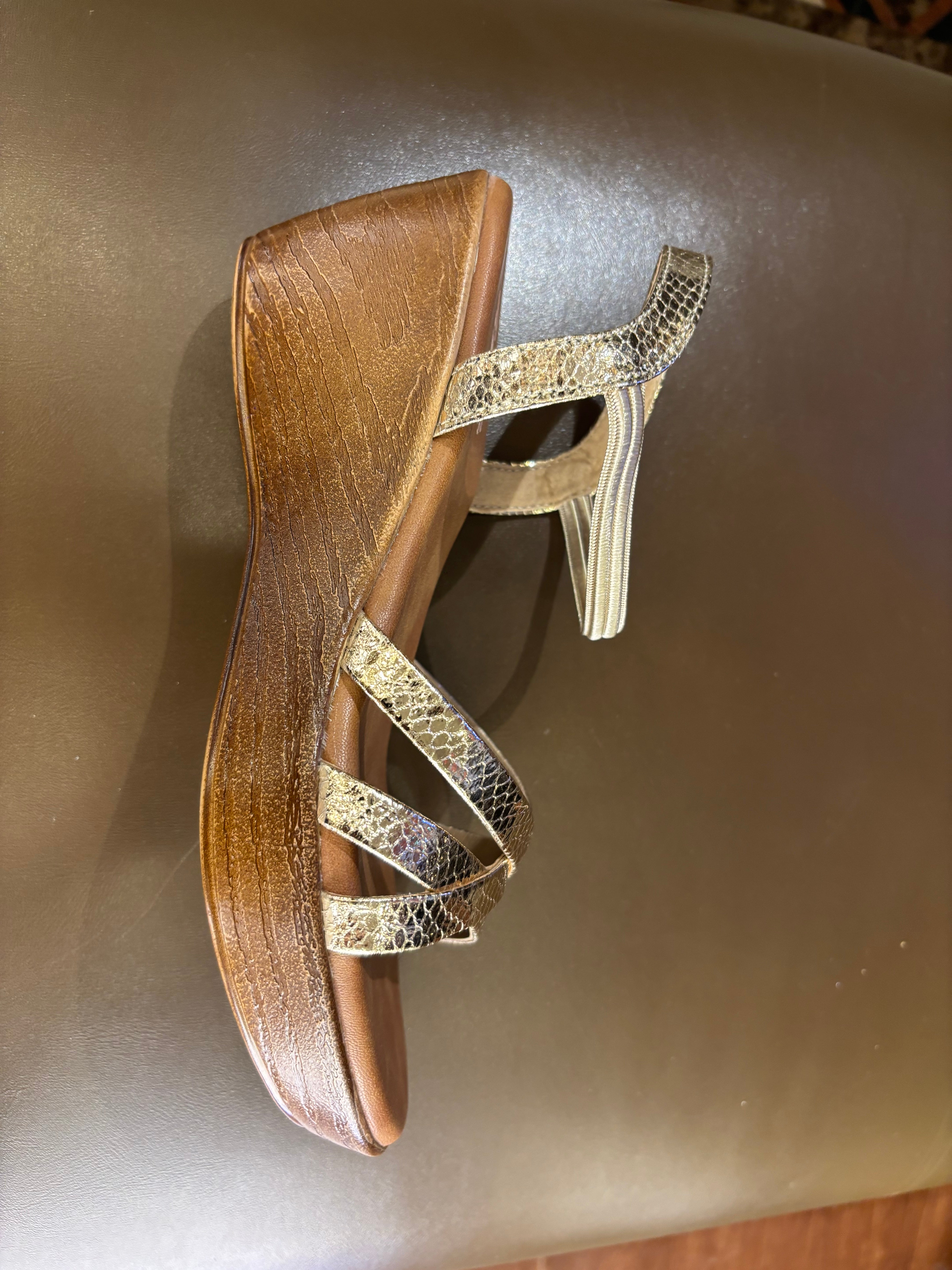 Lea Lightweight Peep Toe Wedge Platform Sandals