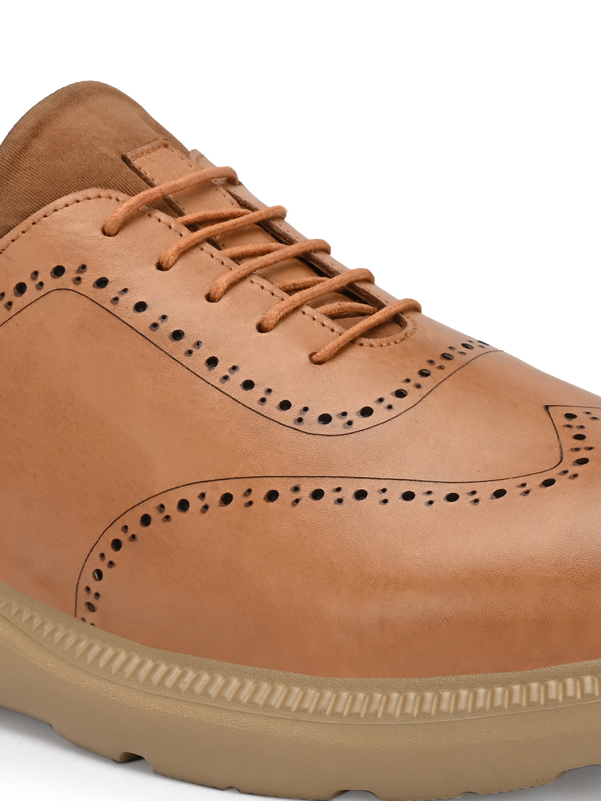 Trossard Cloud Leather Sneakers - The Heels India