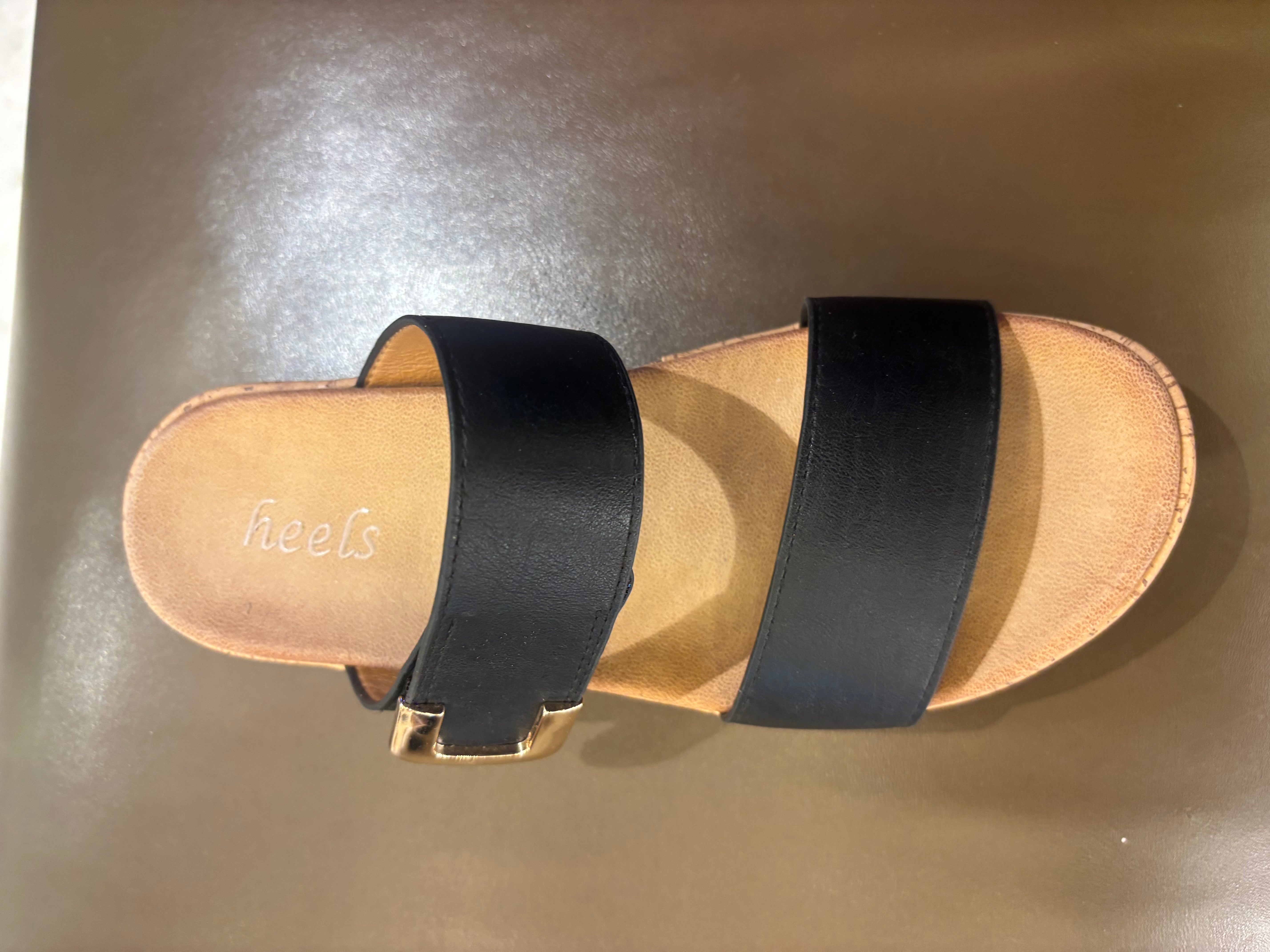 Chelsea Comfort Slippers – Cushioned Velcro Strap