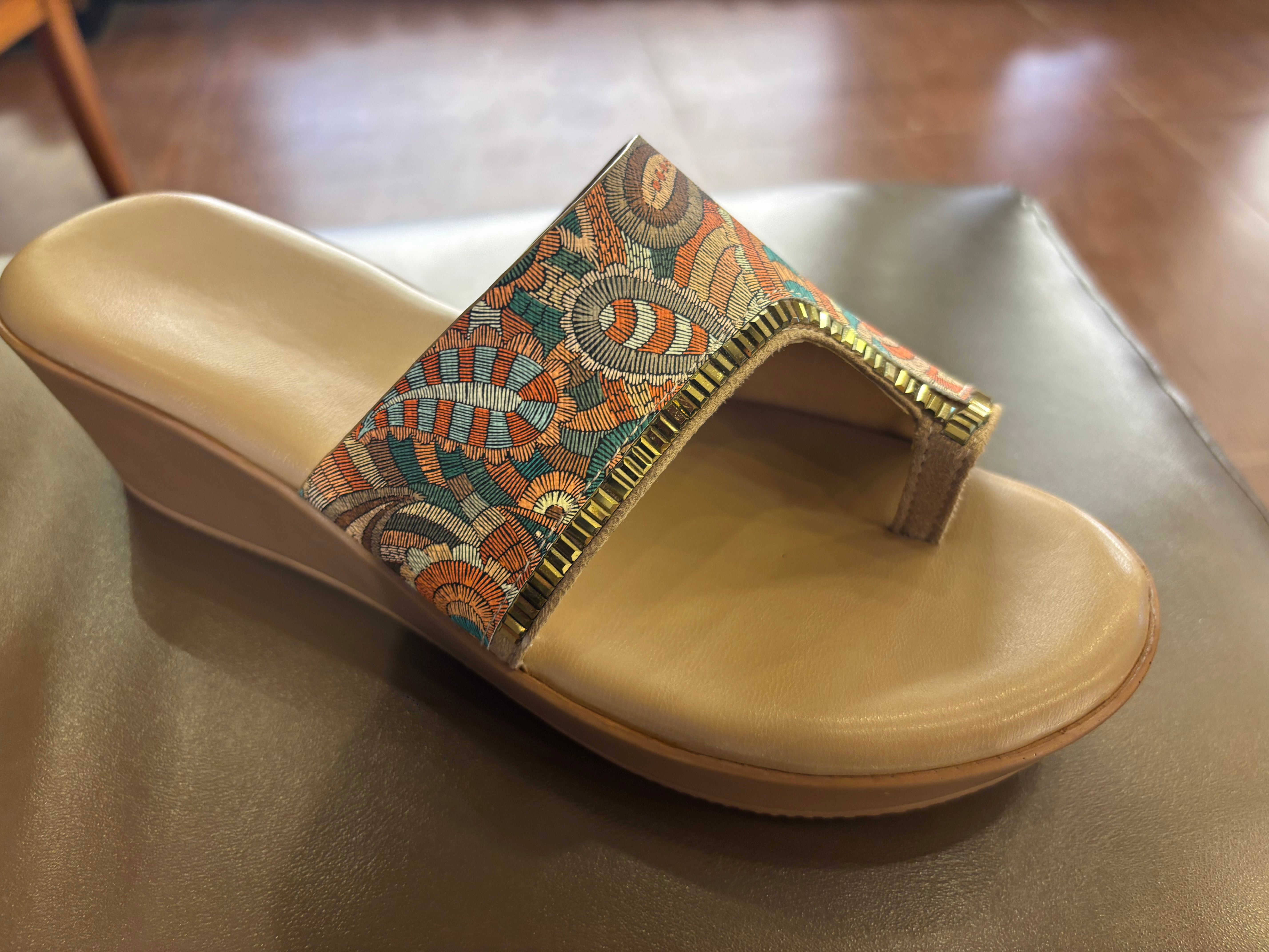 Becky Printed Thumb Wedges - The Heels India