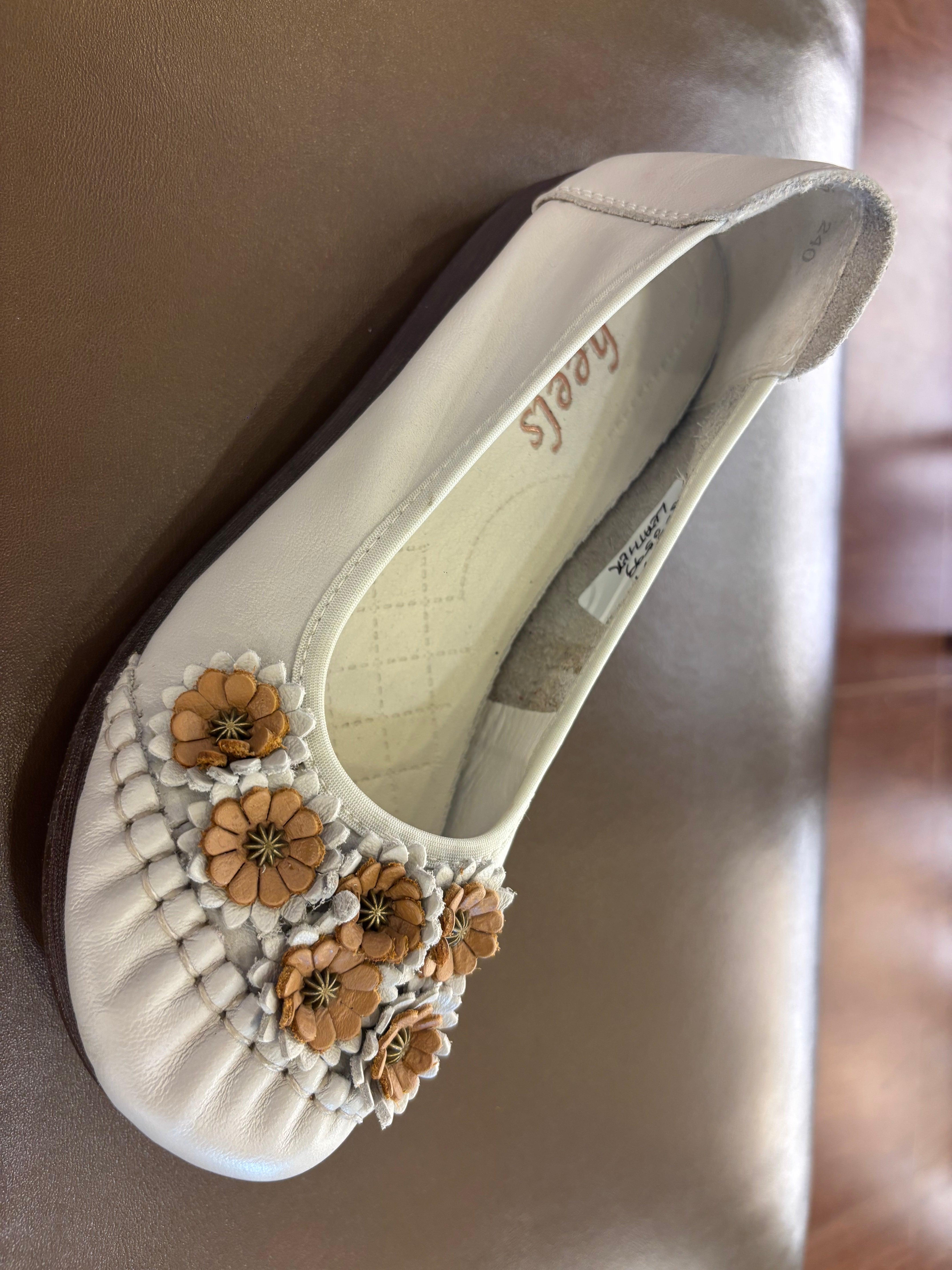 Flora 2.0 Premium Leather Cushioned Ballerinas