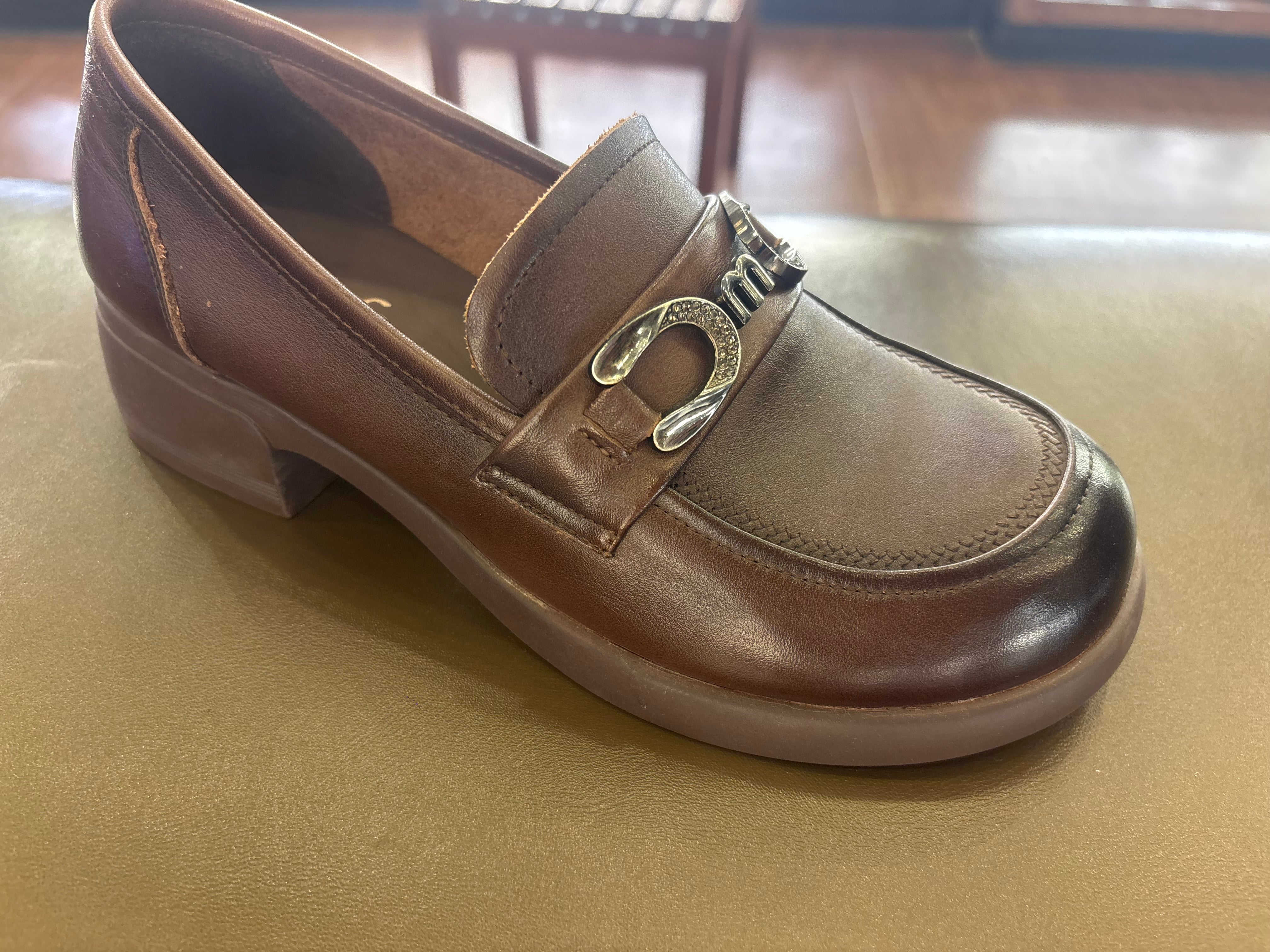Kelly Premium Leather Mid Heel Loafers