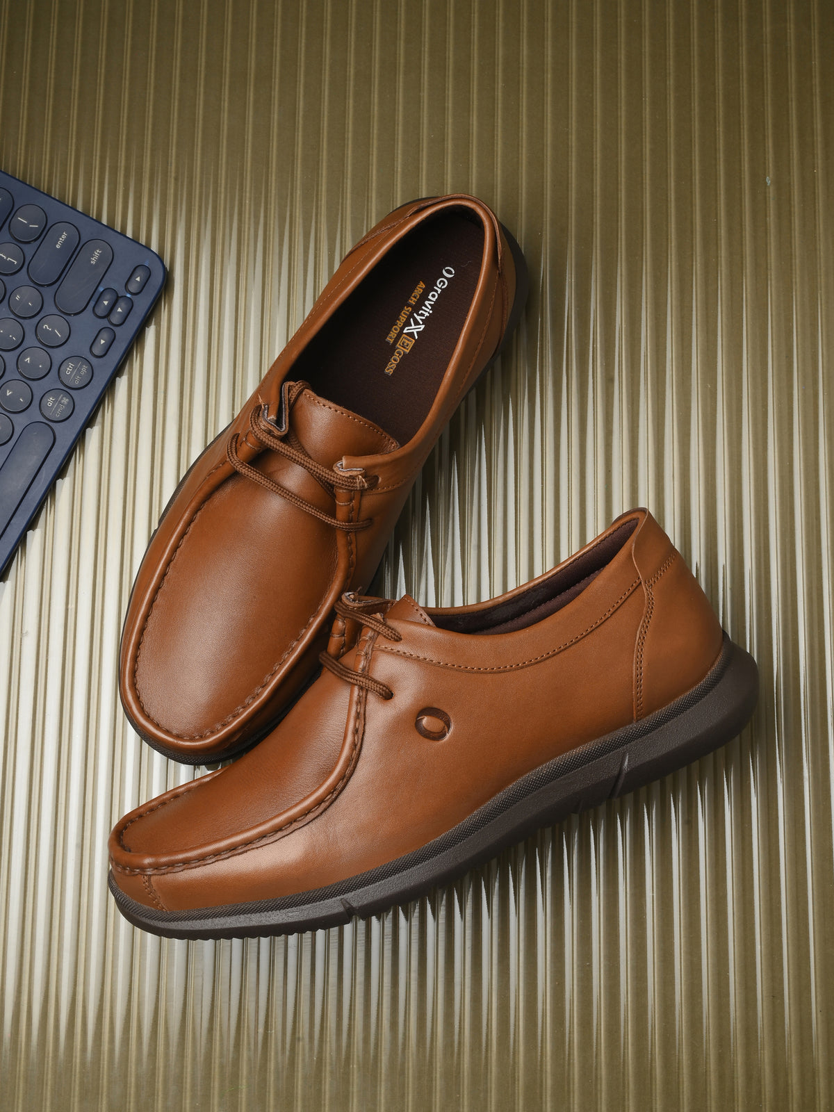 Nathan Zero Gravity Lightweight Leather Lace up Sneakers