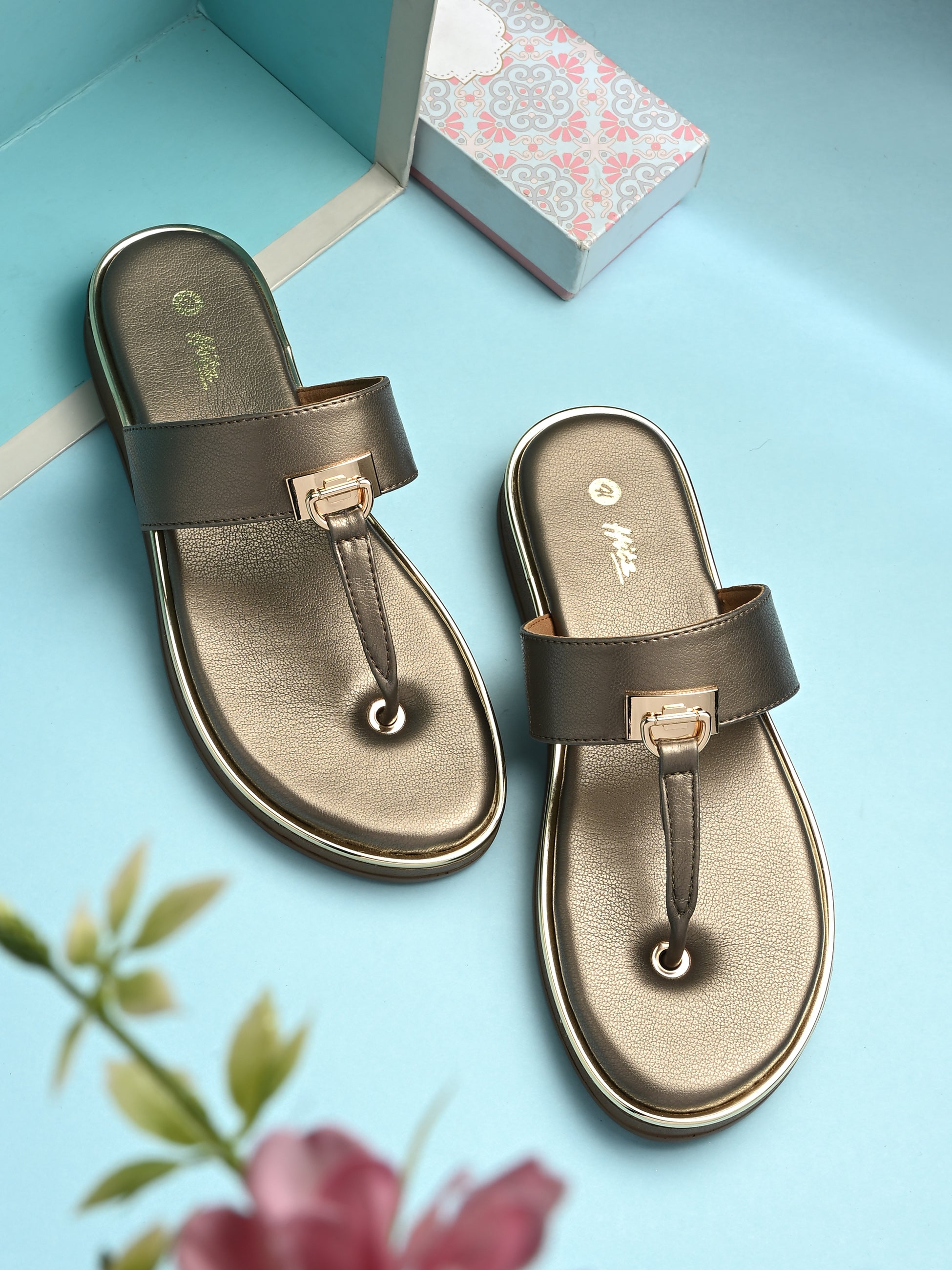 Celisse Cushioned Slippers