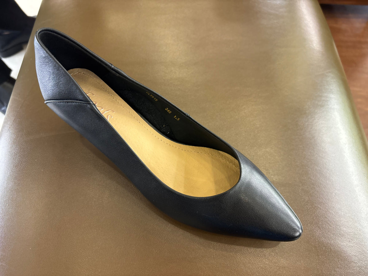 Emma 2.0 Premium Leather Kitten Heel Pumps