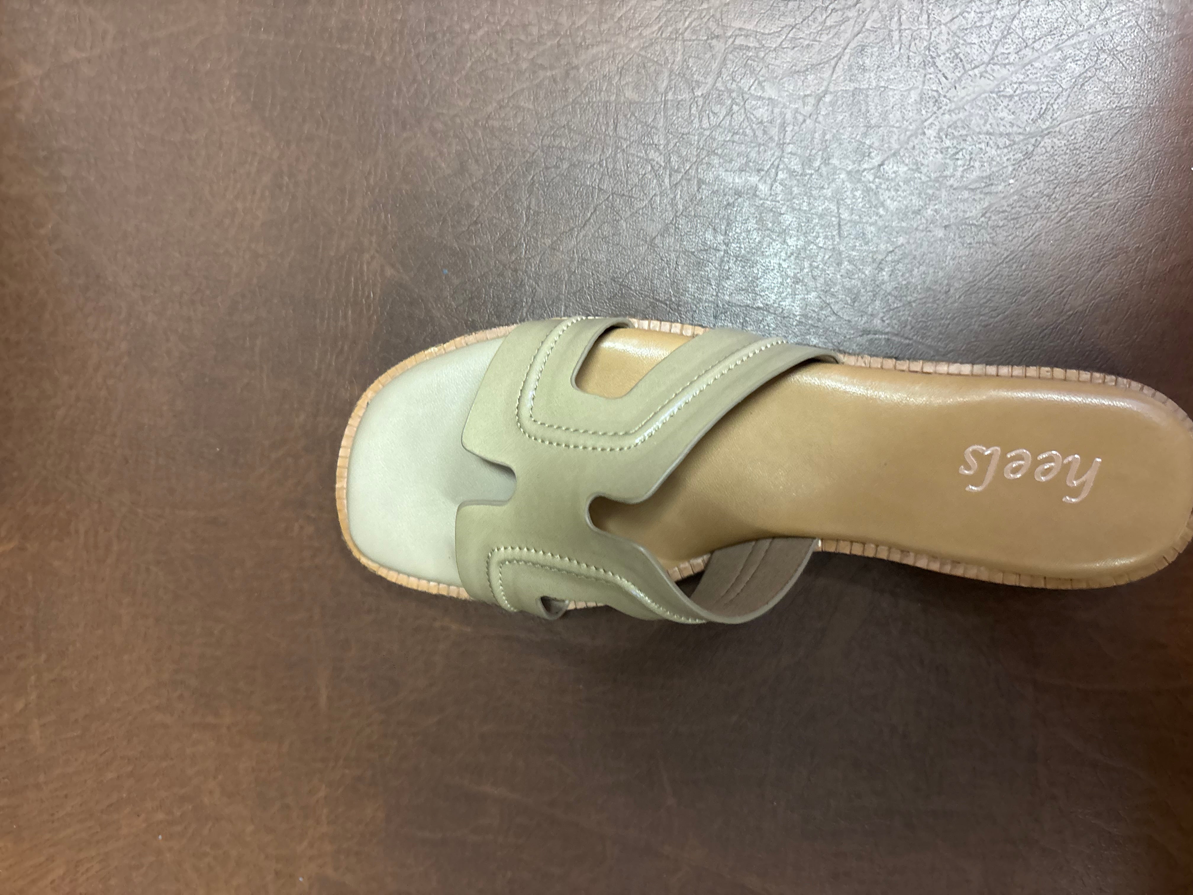 Nysa Cushioned Mid Heel Sliders