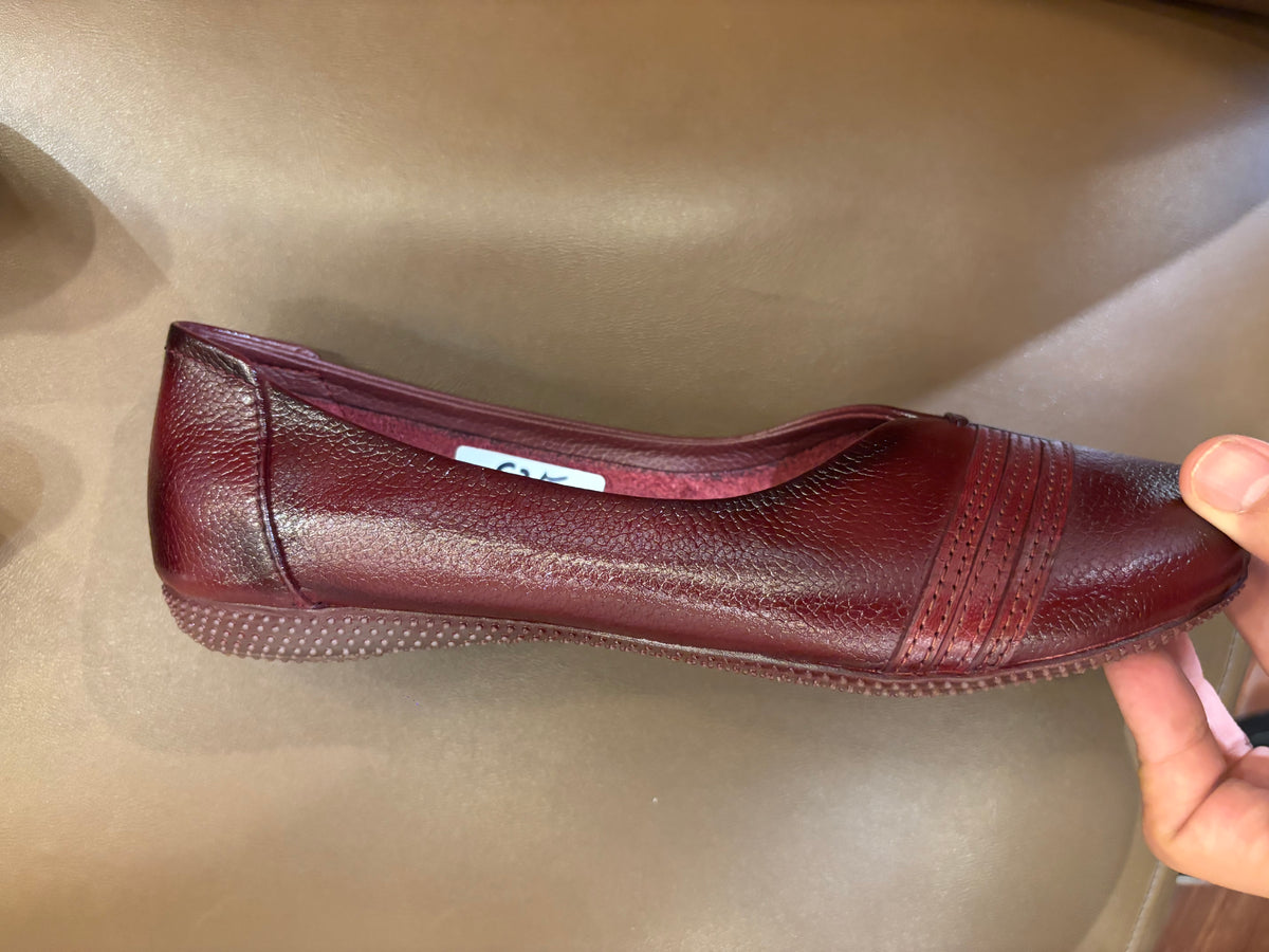 Stripes Classic Leather Loafers