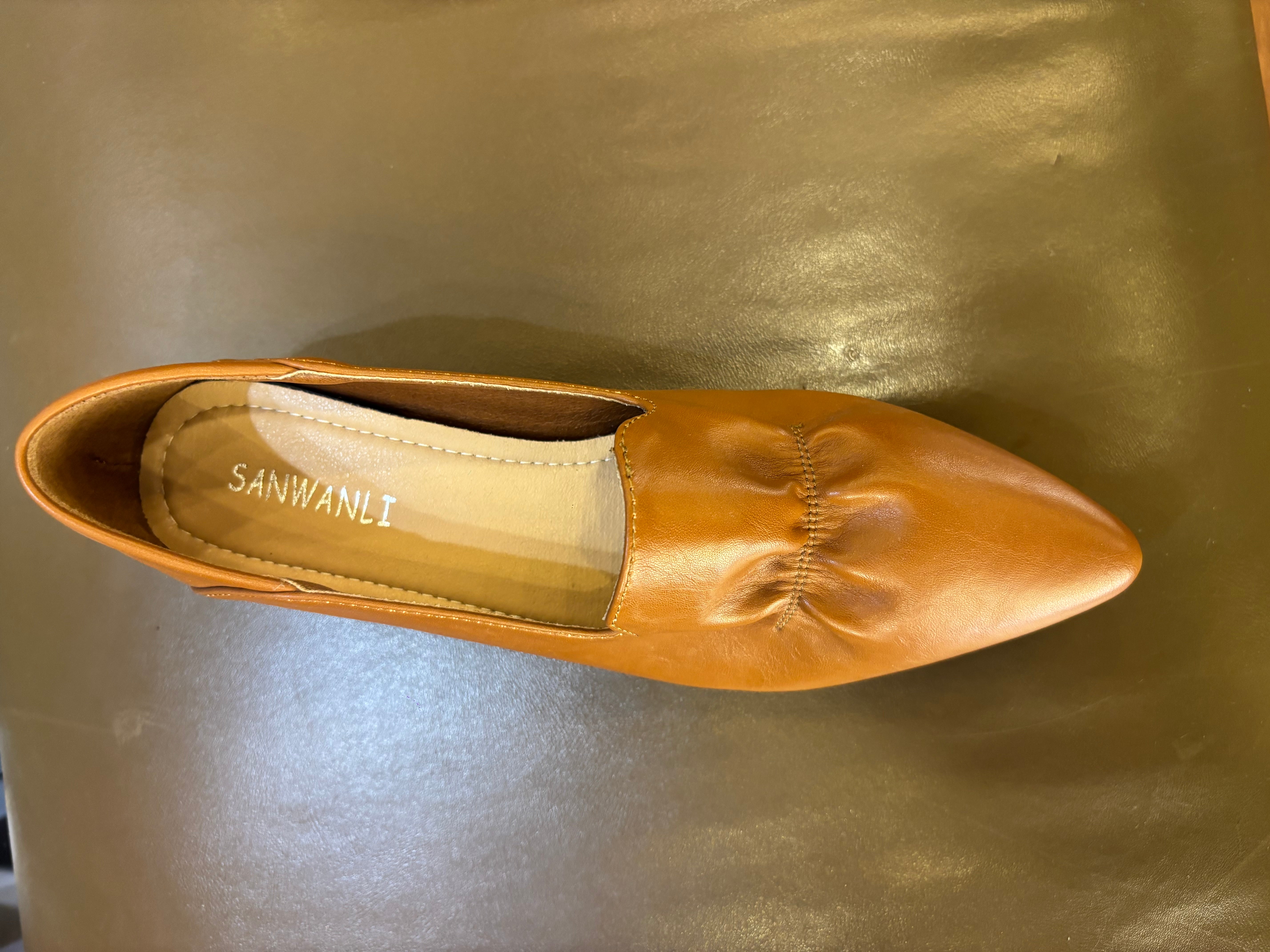 Lisbon Premium Leather Pointed Mid Heel Ballerinas