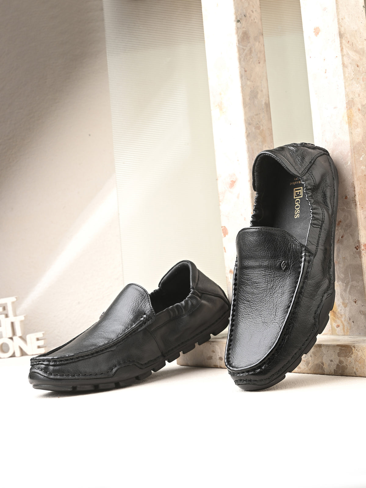 Clyde Leather Back Elastic Cushioned Loafers