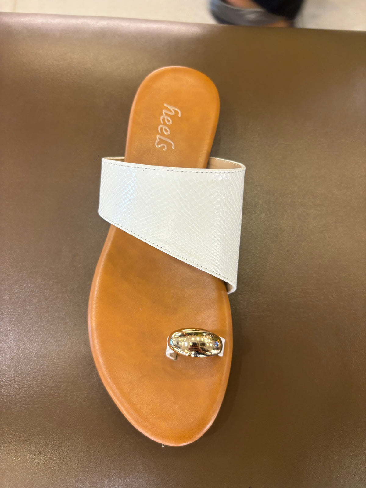 Nova 3.0 Buckled Cushioned Thumb Sliders in White - The Heels India