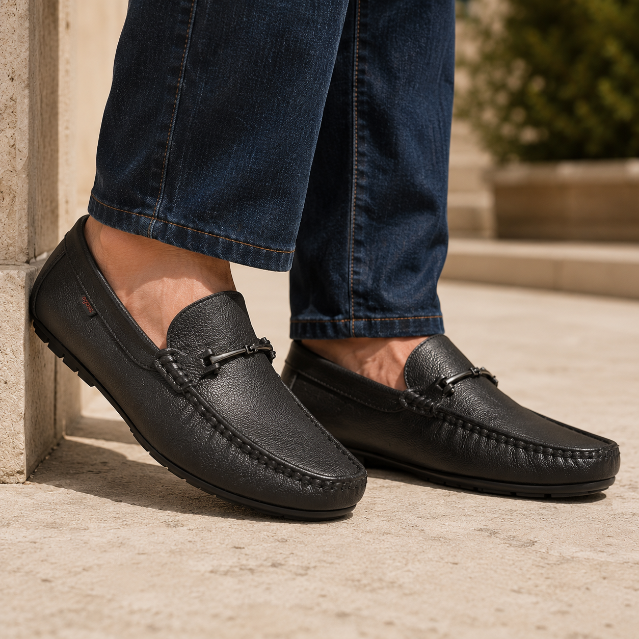 James Cushioned Leather Loafers - The Heels India
