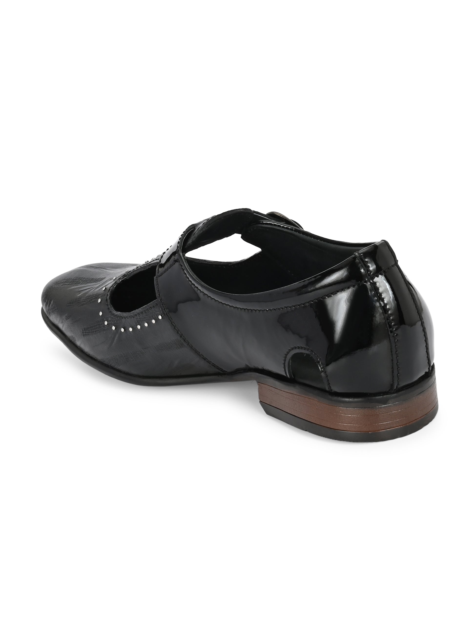 Caesar Ethnic Leather Roman Sandals - The Heels India