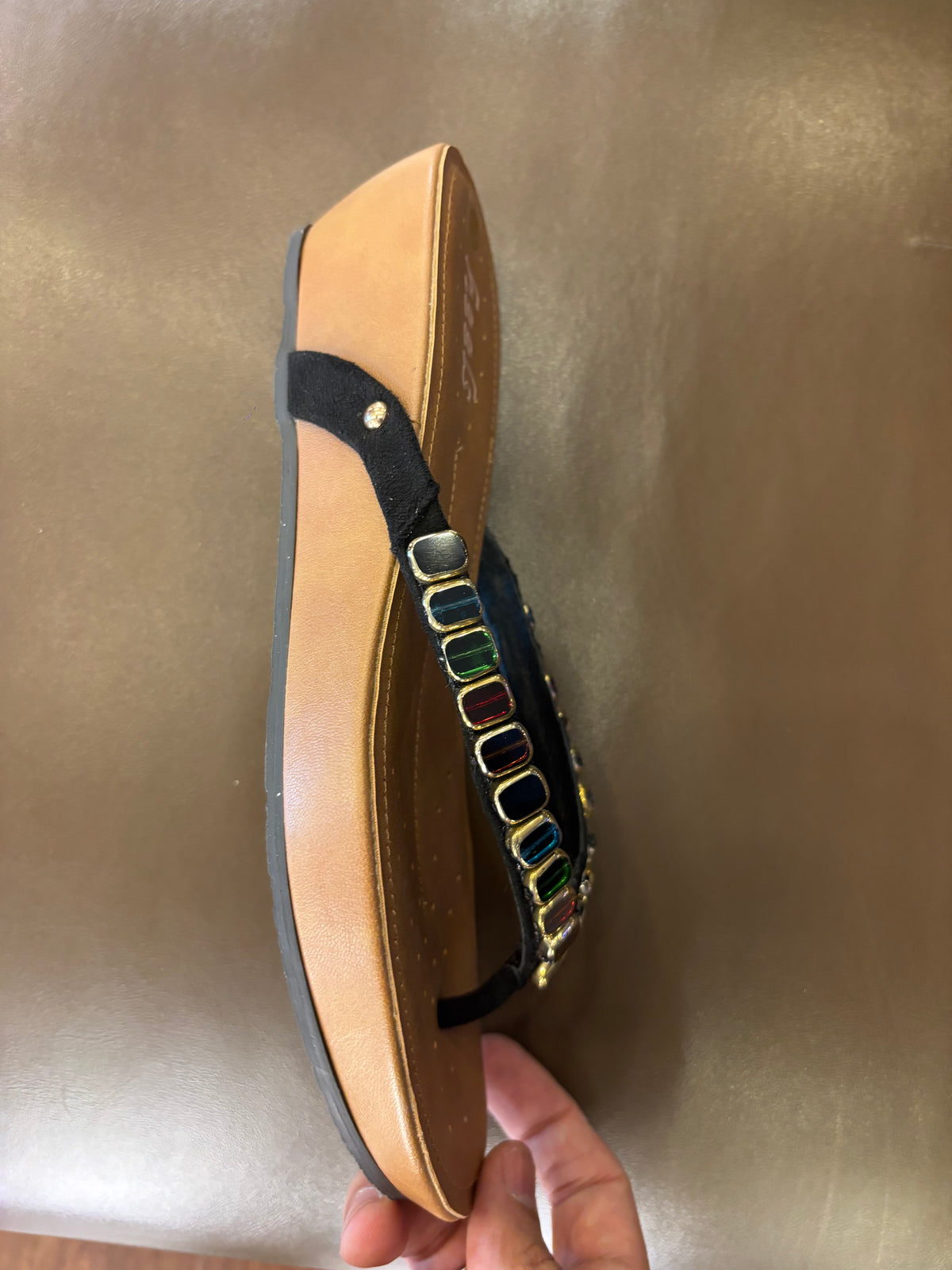 Julia Cushioned Beads V Strap Wedge Slippers