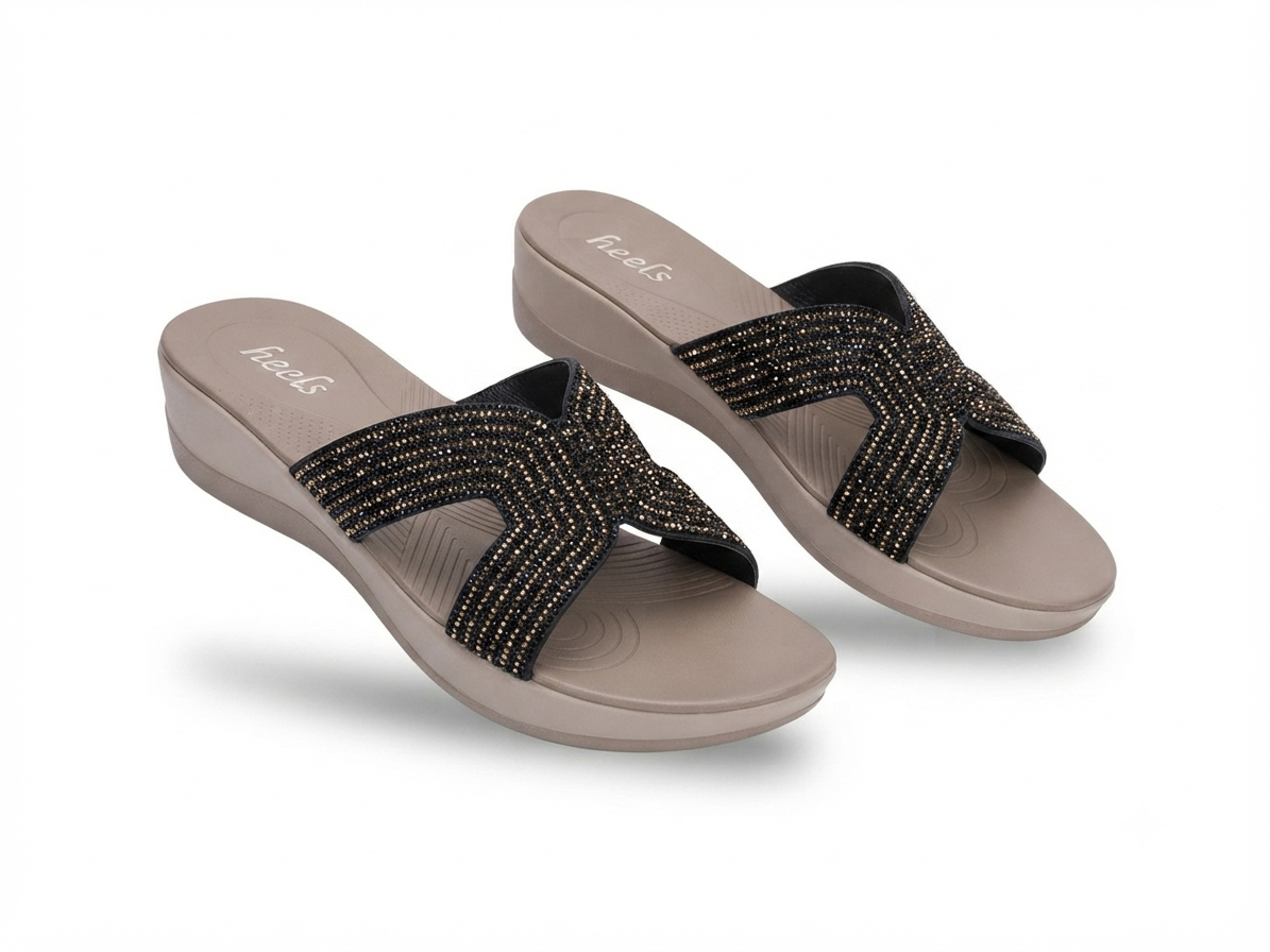 Dakota Cushioned Bling Slippers