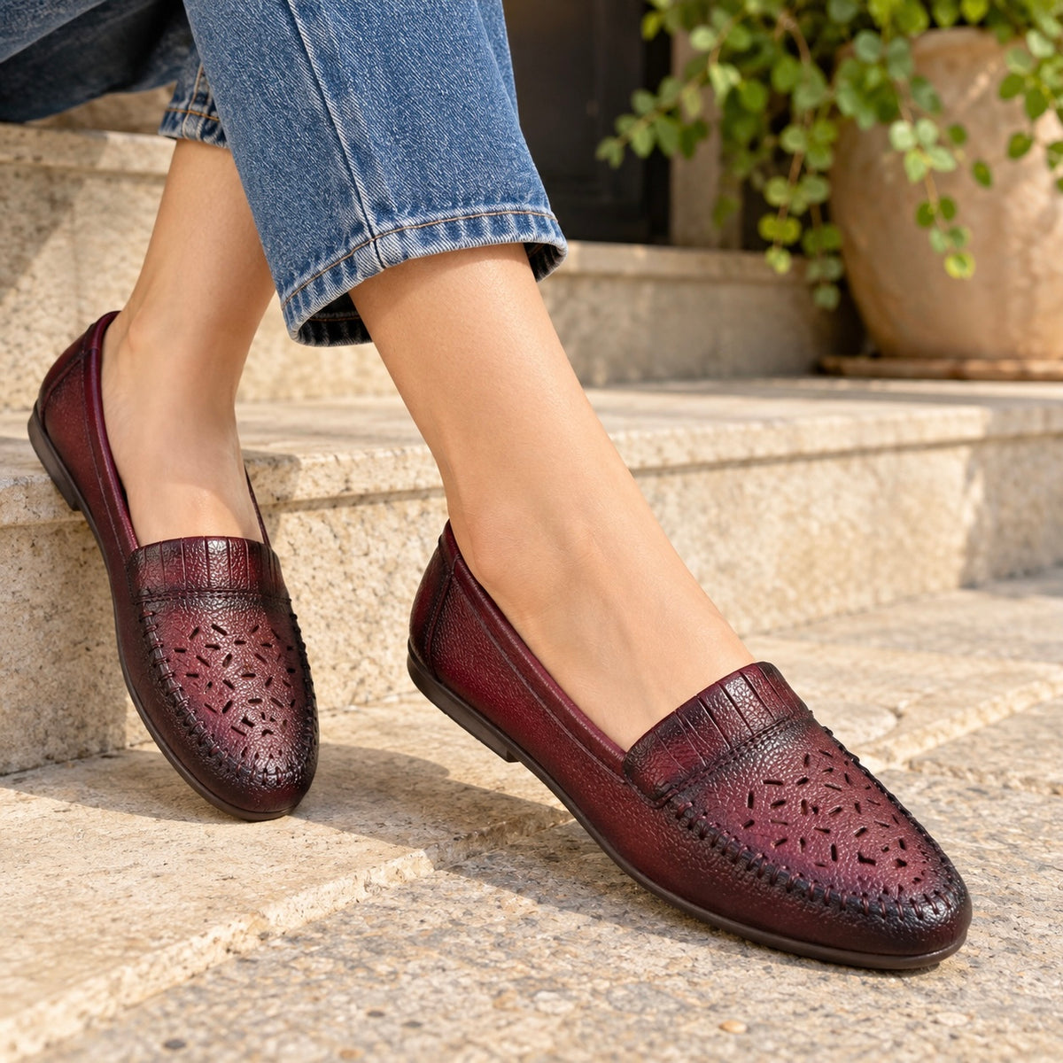 Cirelle Leather Classic Perforated Ballerinas