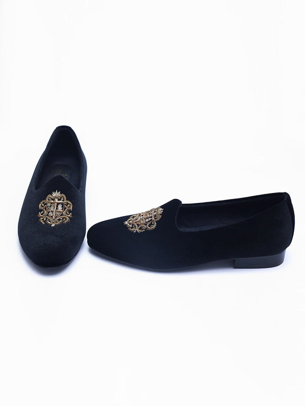 Zorba Black Velvet Embroidered Jooti