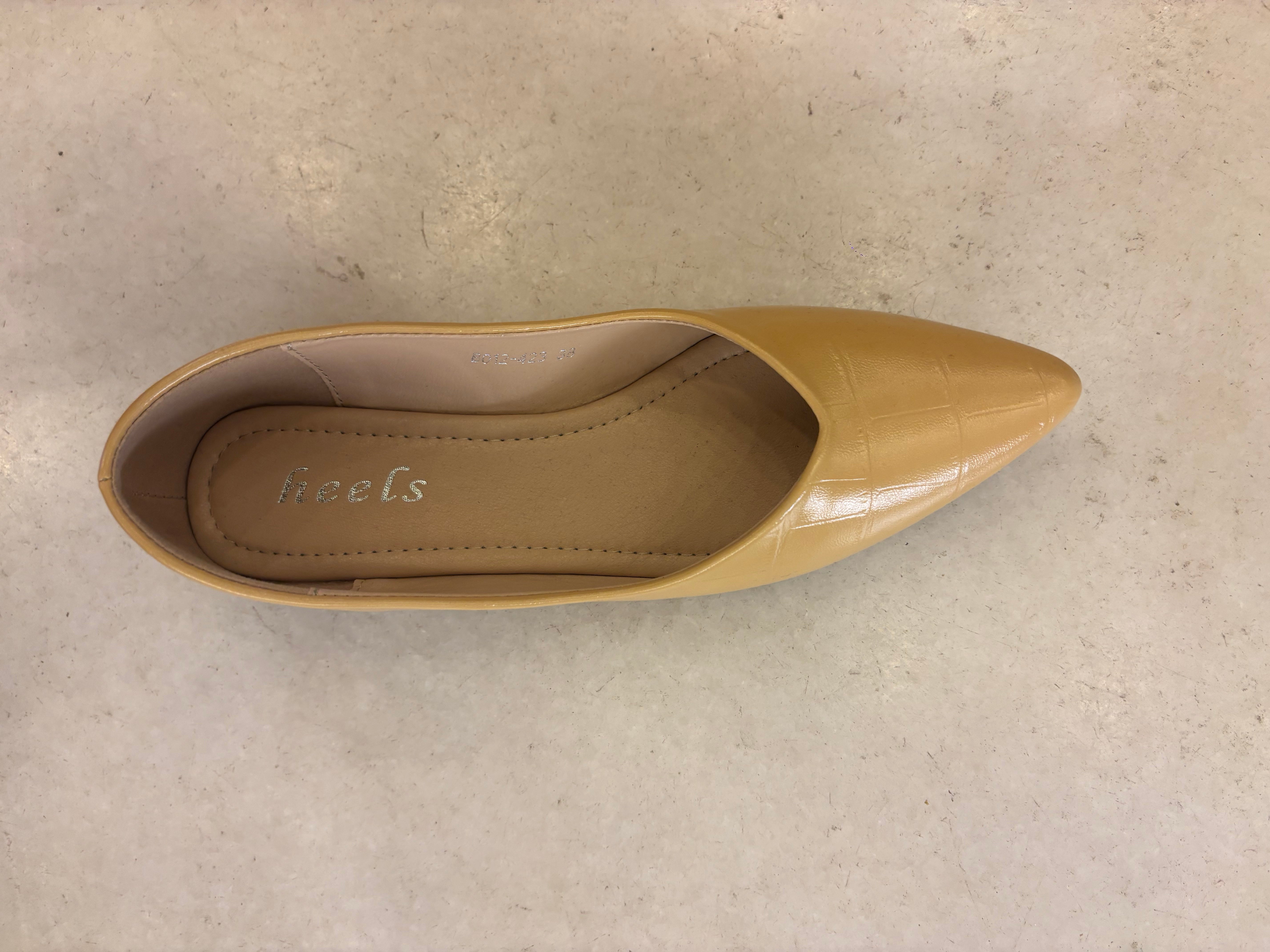 Chloe Croco Pointed Mid Heel Ballerinas